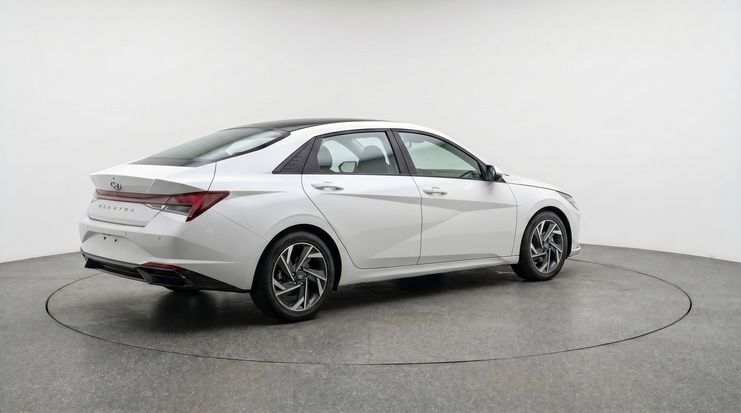 Thumbnail: 2025 Hyundai Elantra - 9