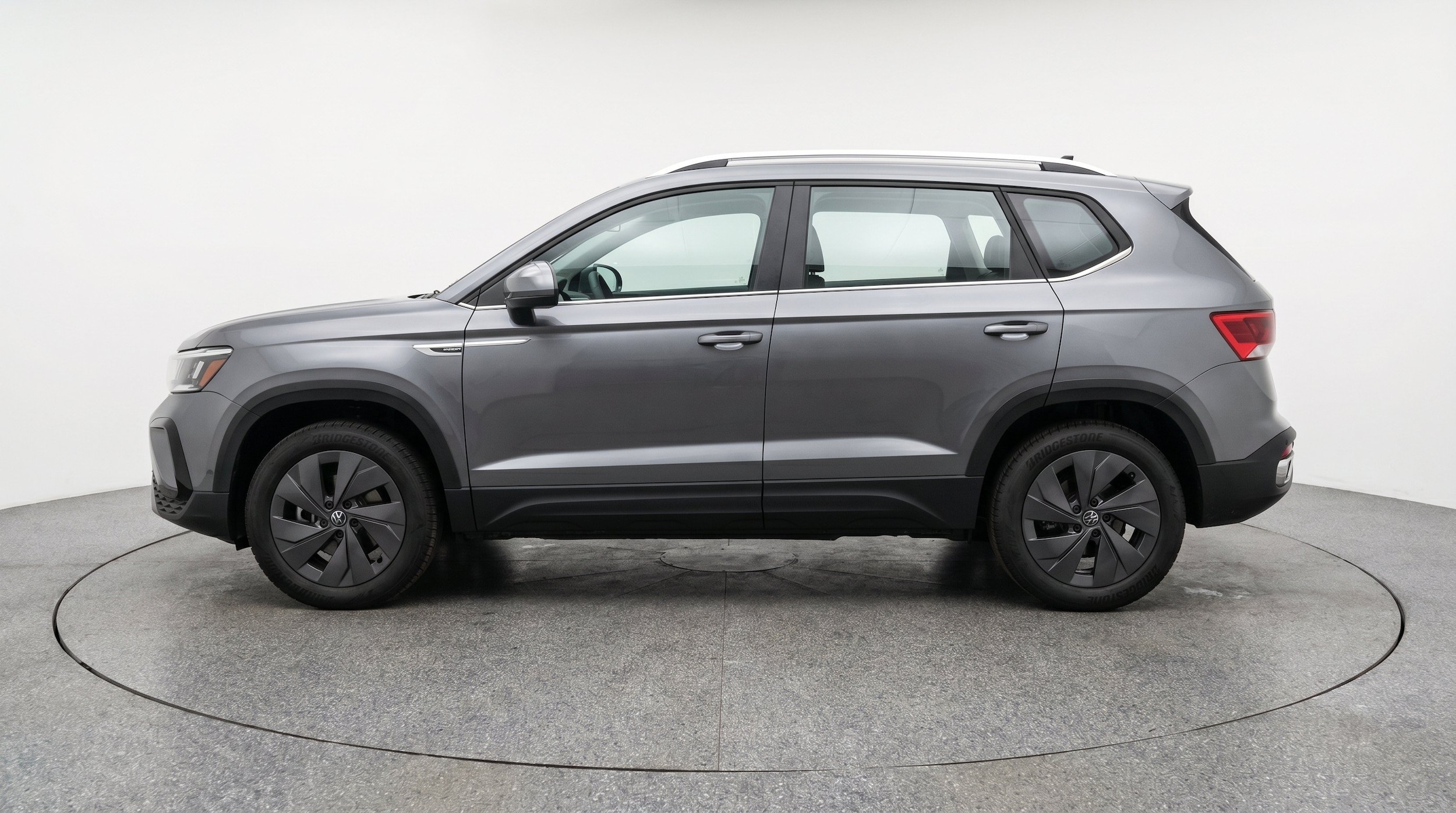 Thumbnail: 2026 Volkswagen Taos - 5