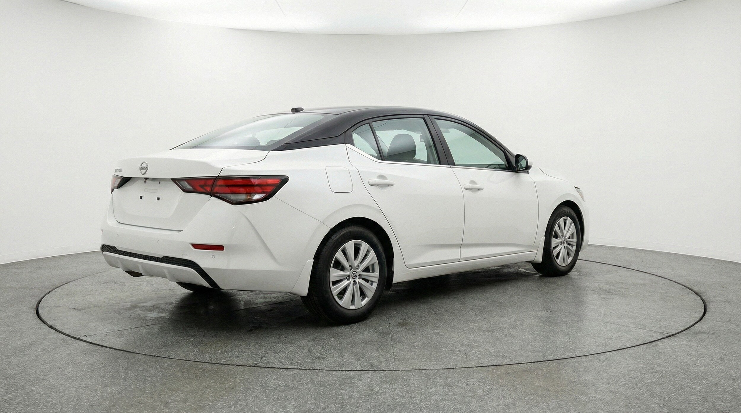 Thumbnail: 2025 Nissan Sentra - 9