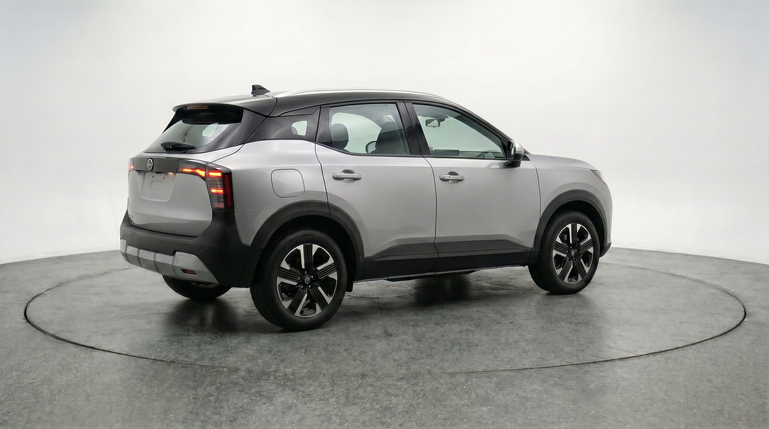 Thumbnail: 2026 Nissan Kicks - 9