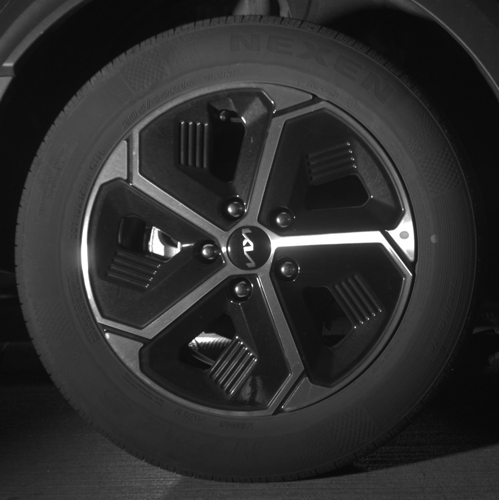 Thumbnail: 2026 Kia Niro - 15