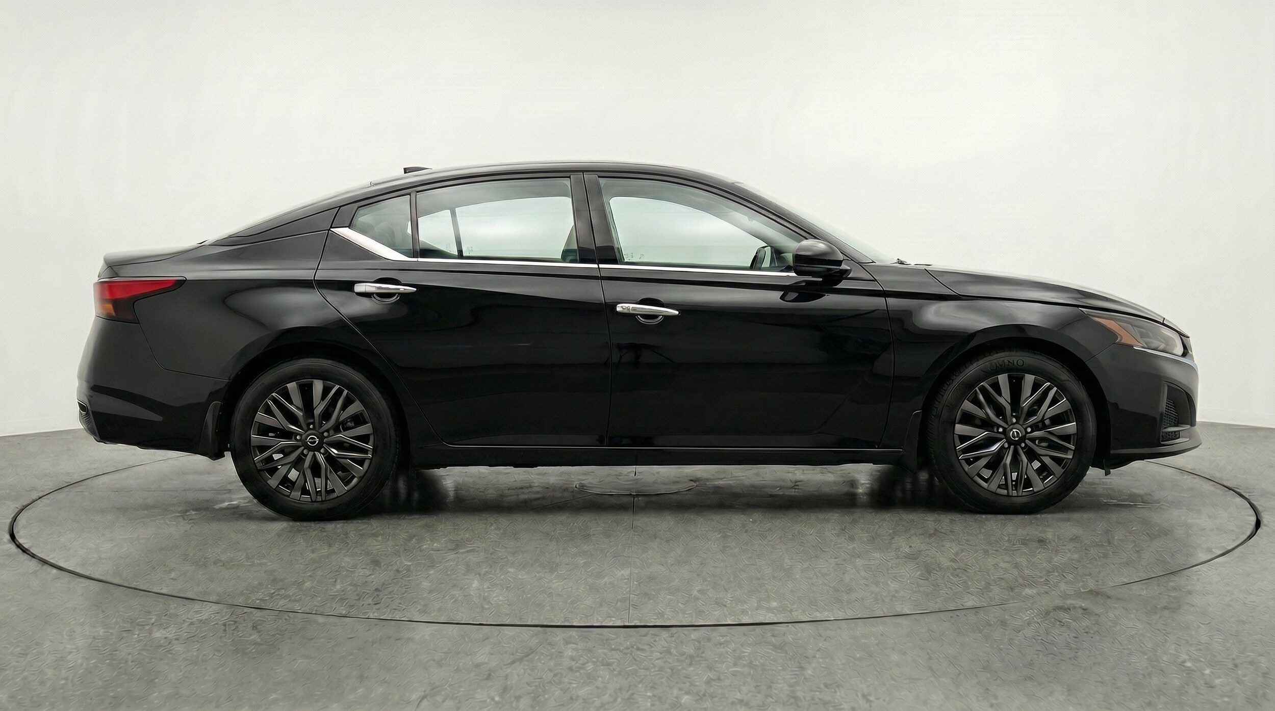 Thumbnail: 2026 Nissan Altima - 11