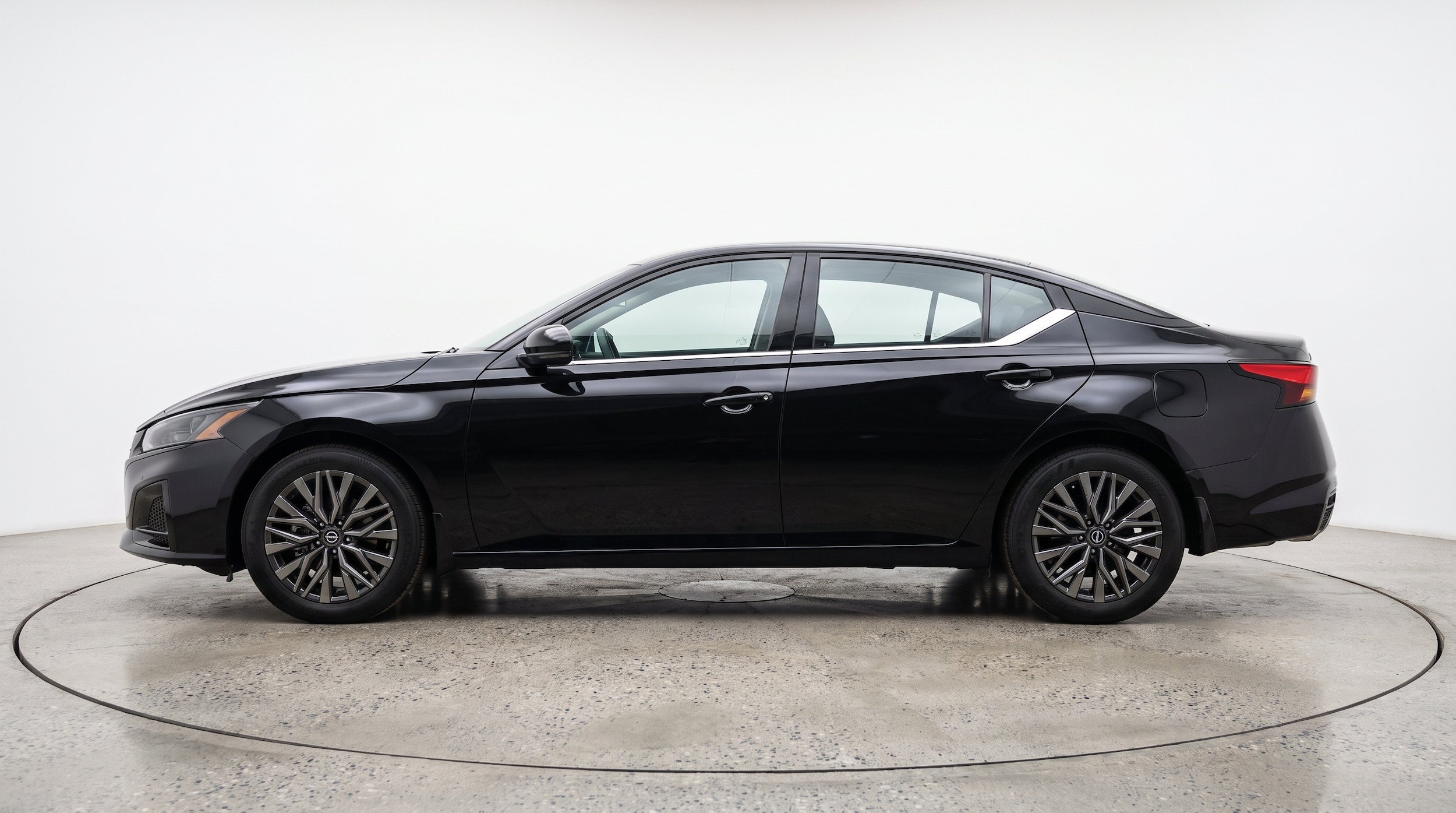 Thumbnail: 2026 Nissan Altima - 5