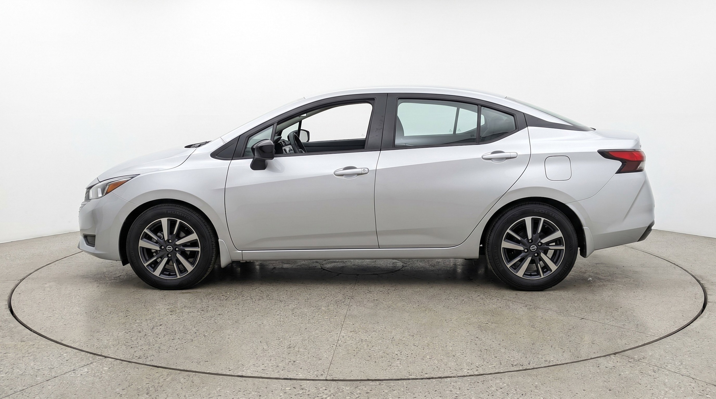 Thumbnail: 2025 Nissan Versa - 5