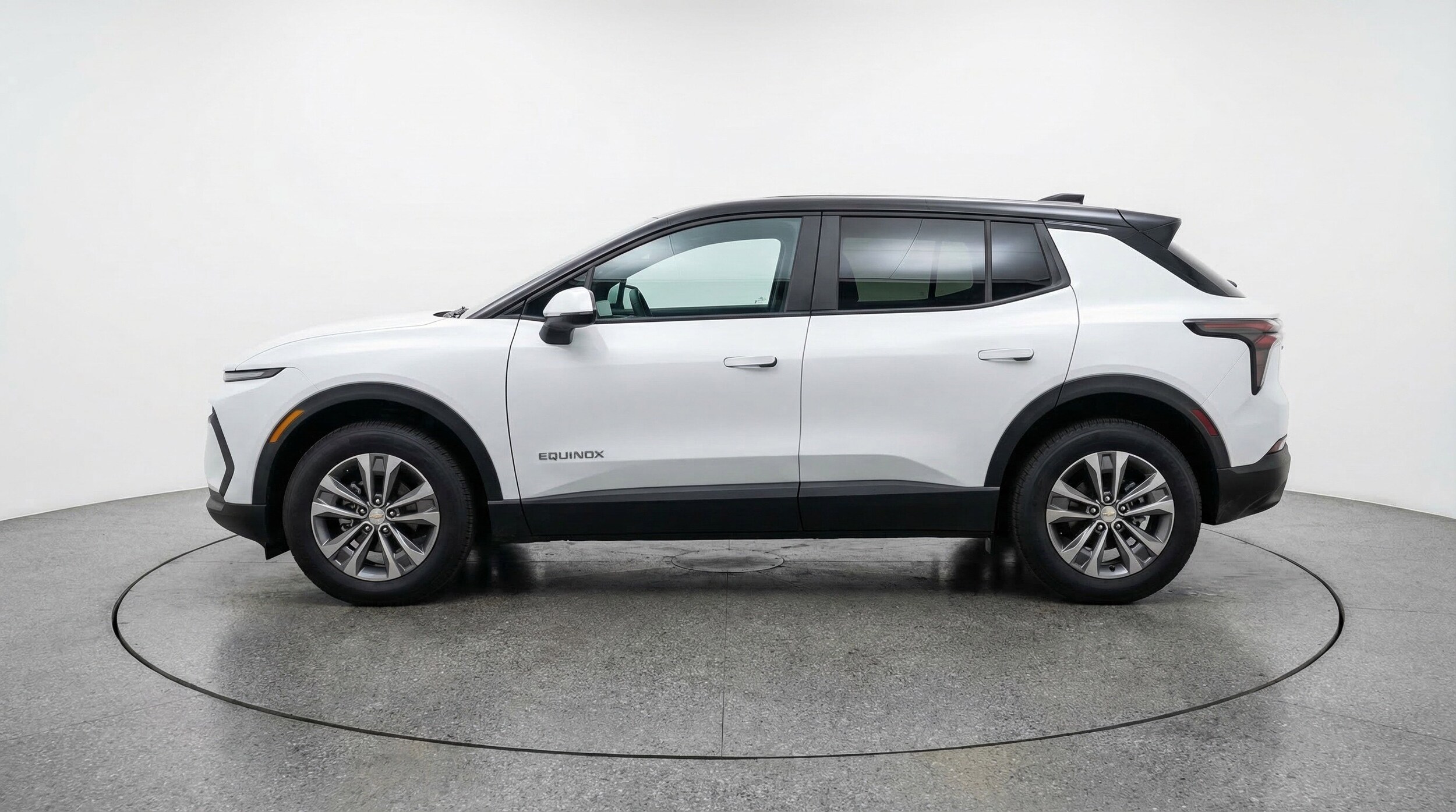 Thumbnail: 2025 Chevrolet Equinox - 5