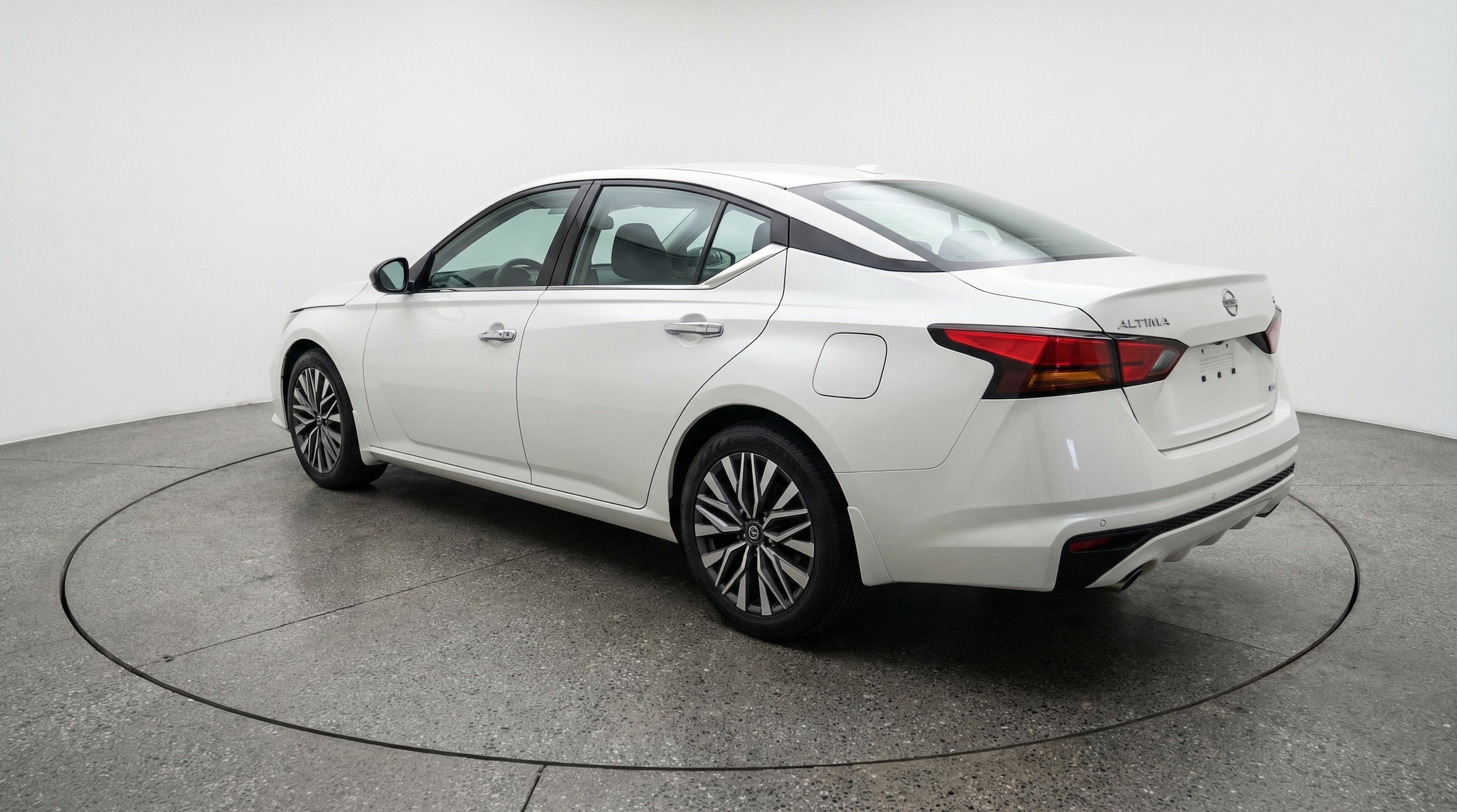 Thumbnail: 2025 Nissan Altima - 6