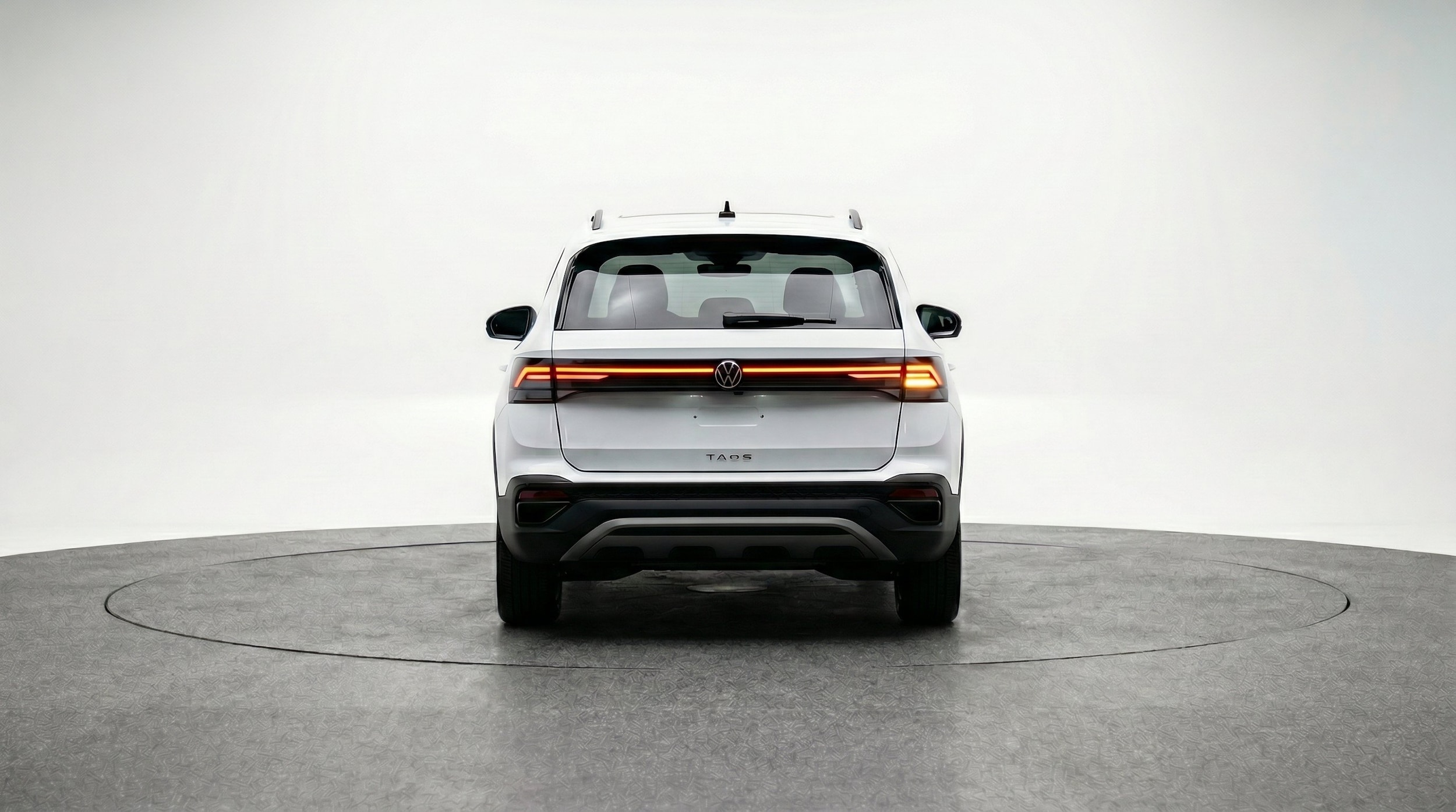 Thumbnail: 2026 Volkswagen Taos - 7