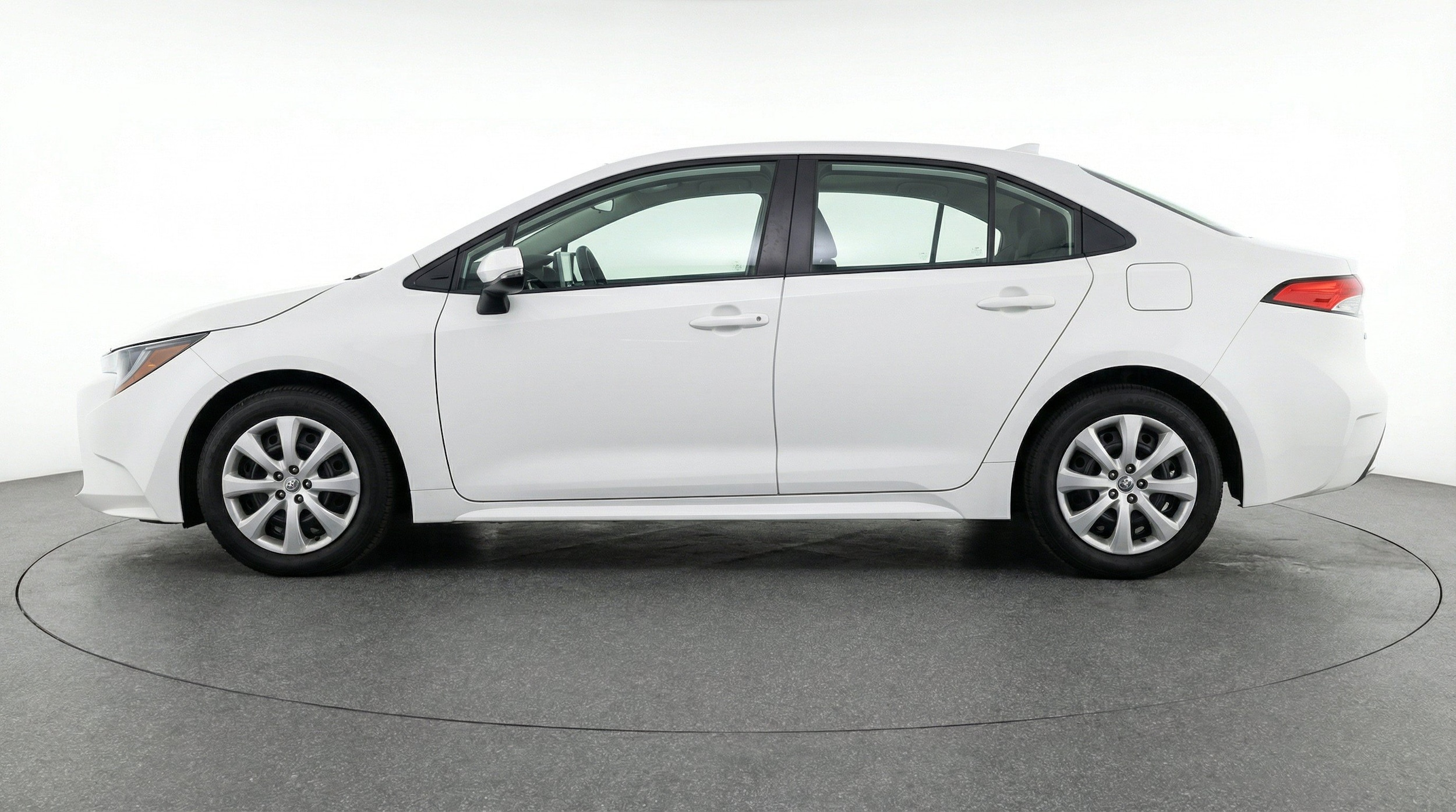 Thumbnail: 2025 Toyota Corolla - 5