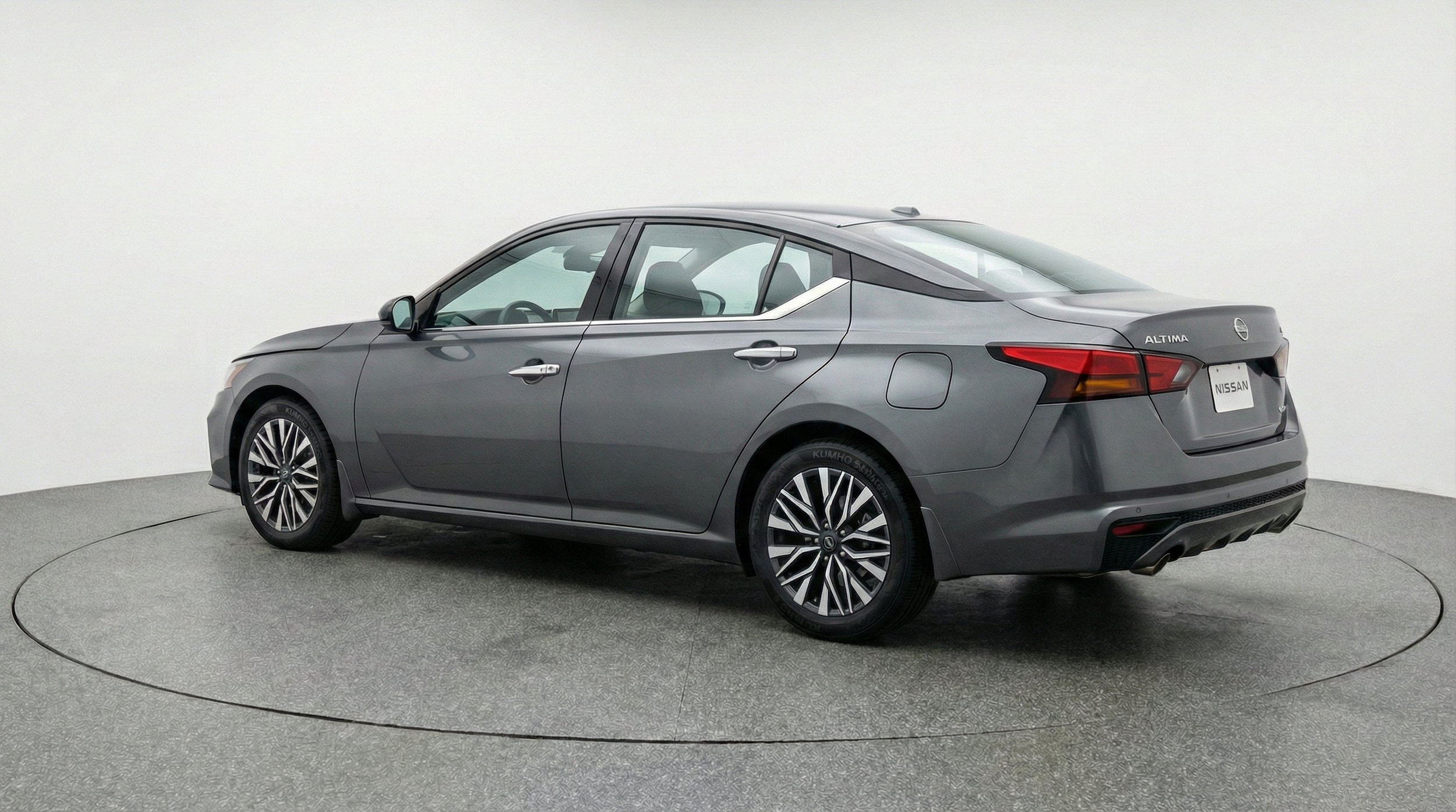 Thumbnail: 2025 Nissan Altima - 6