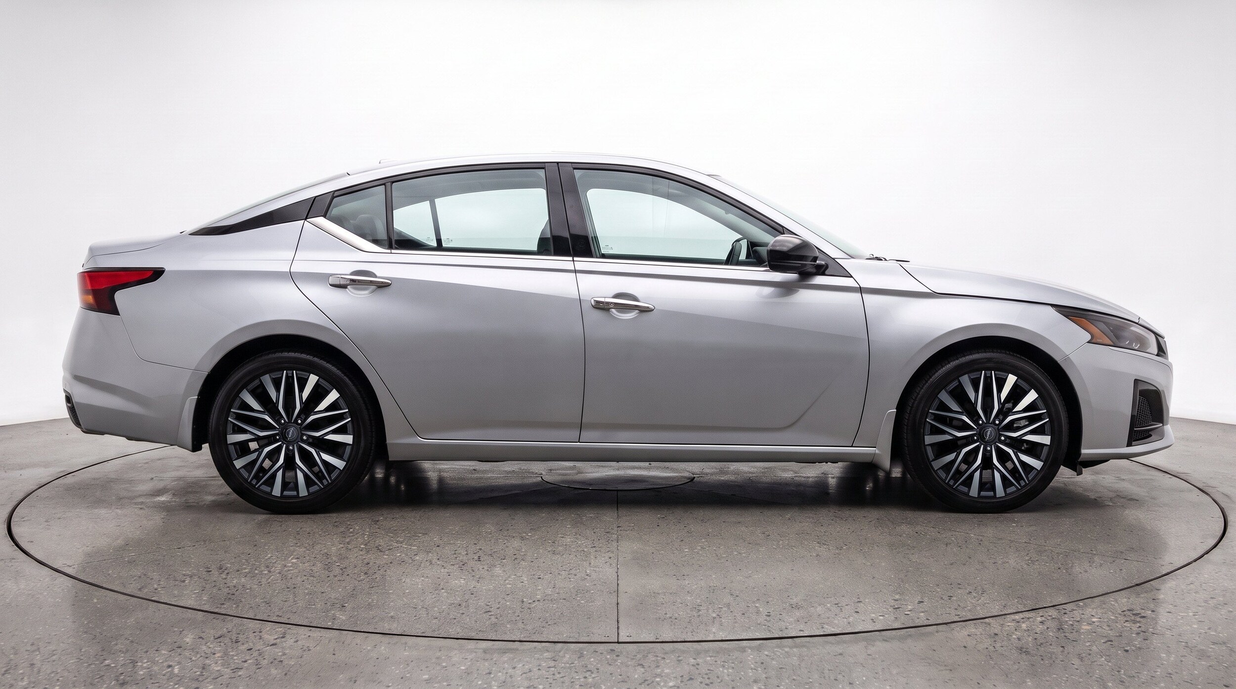 Thumbnail: 2025 Nissan Altima - 11