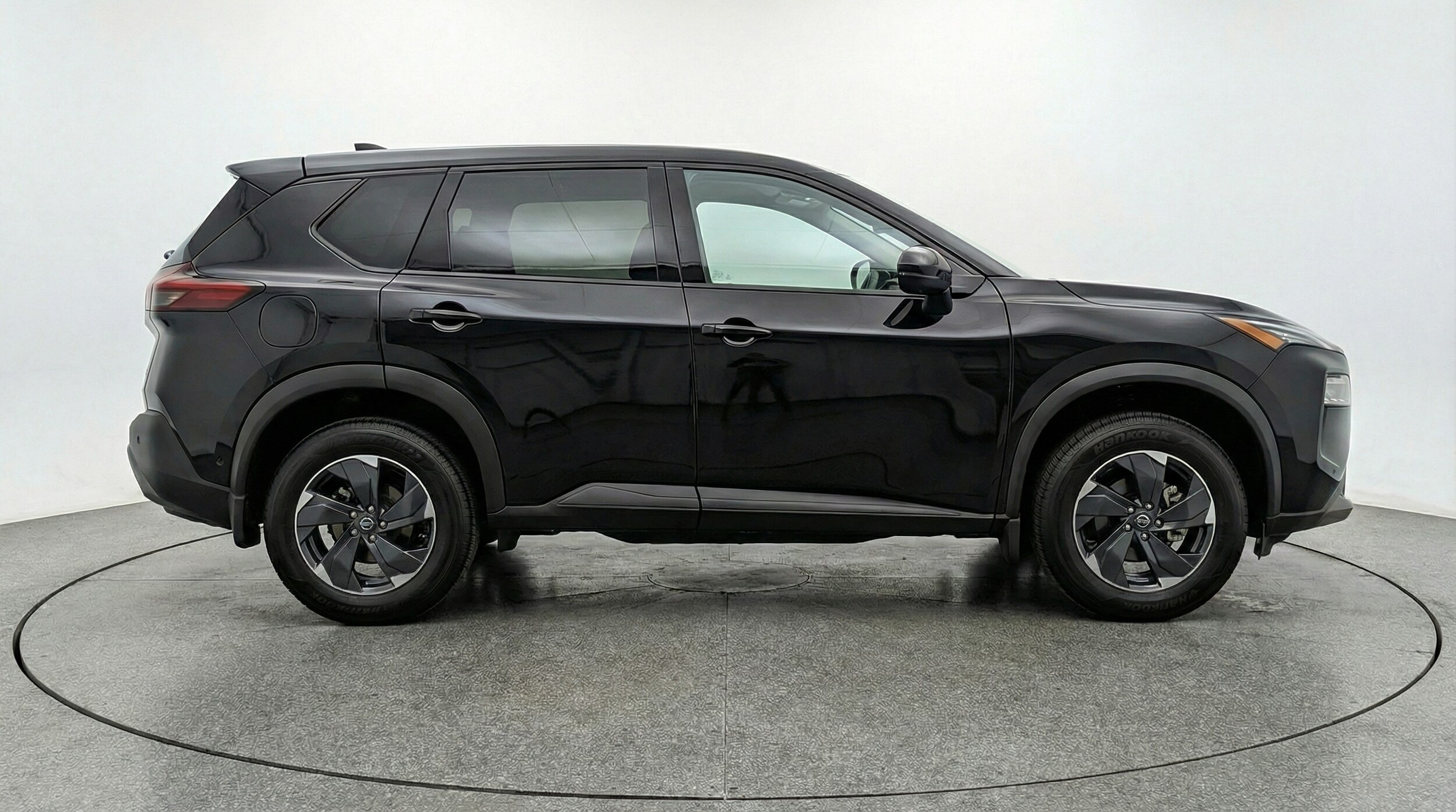 Thumbnail: 2025 Nissan Rogue - 8