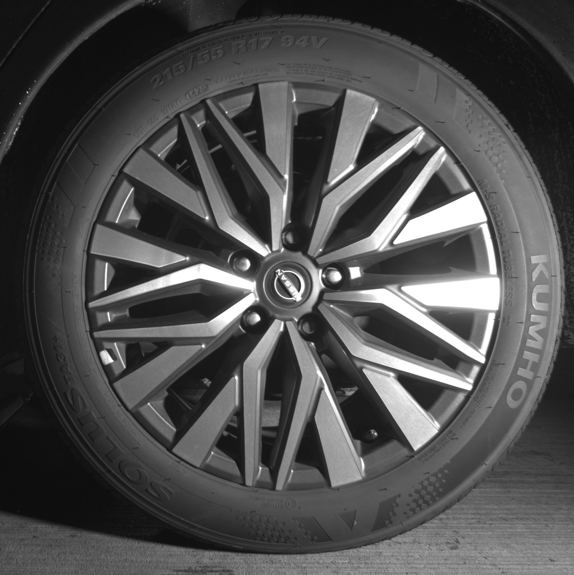 Thumbnail: 2025 Nissan Altima - 14