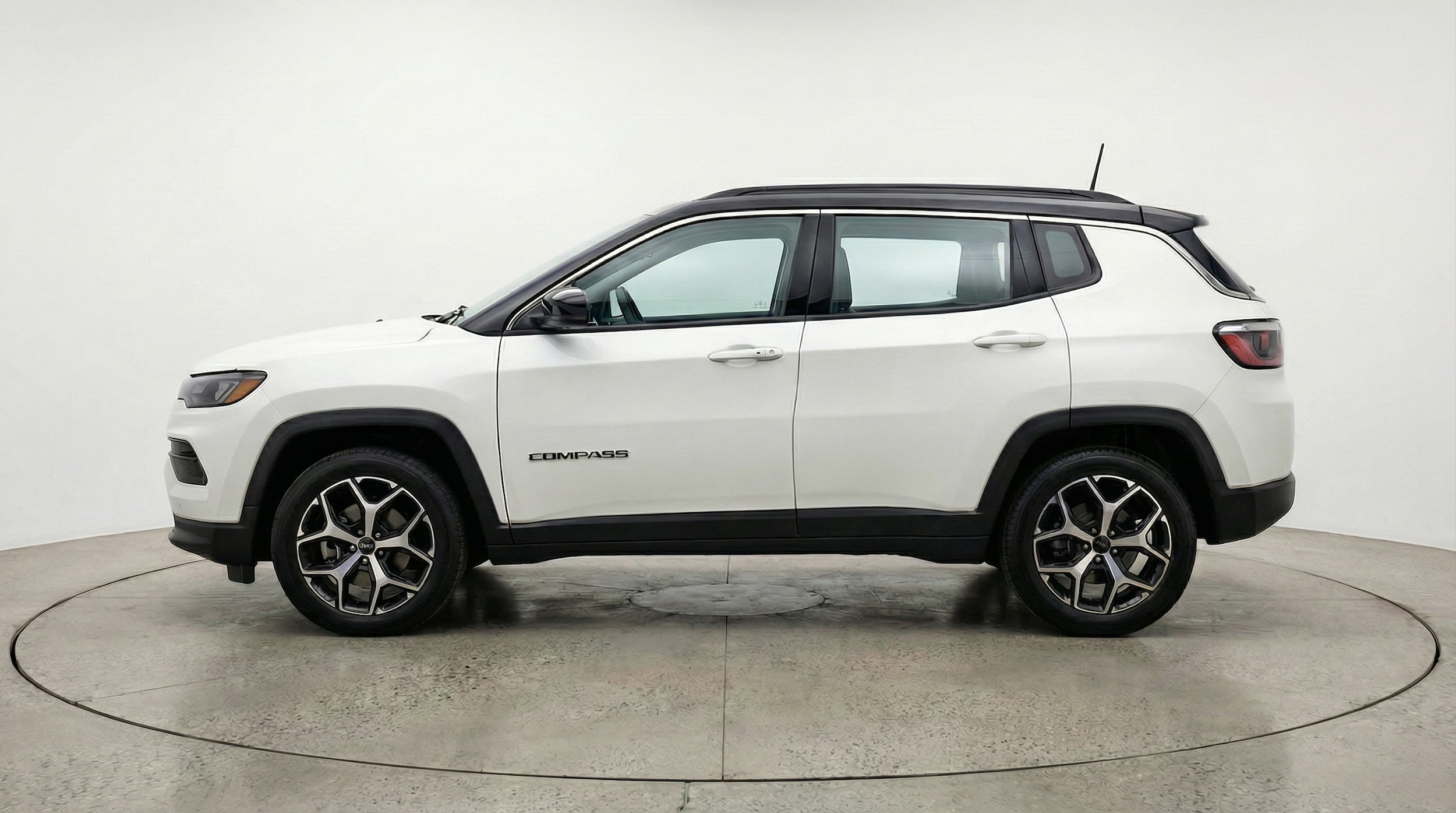Thumbnail: 2025 Jeep Compass - 4