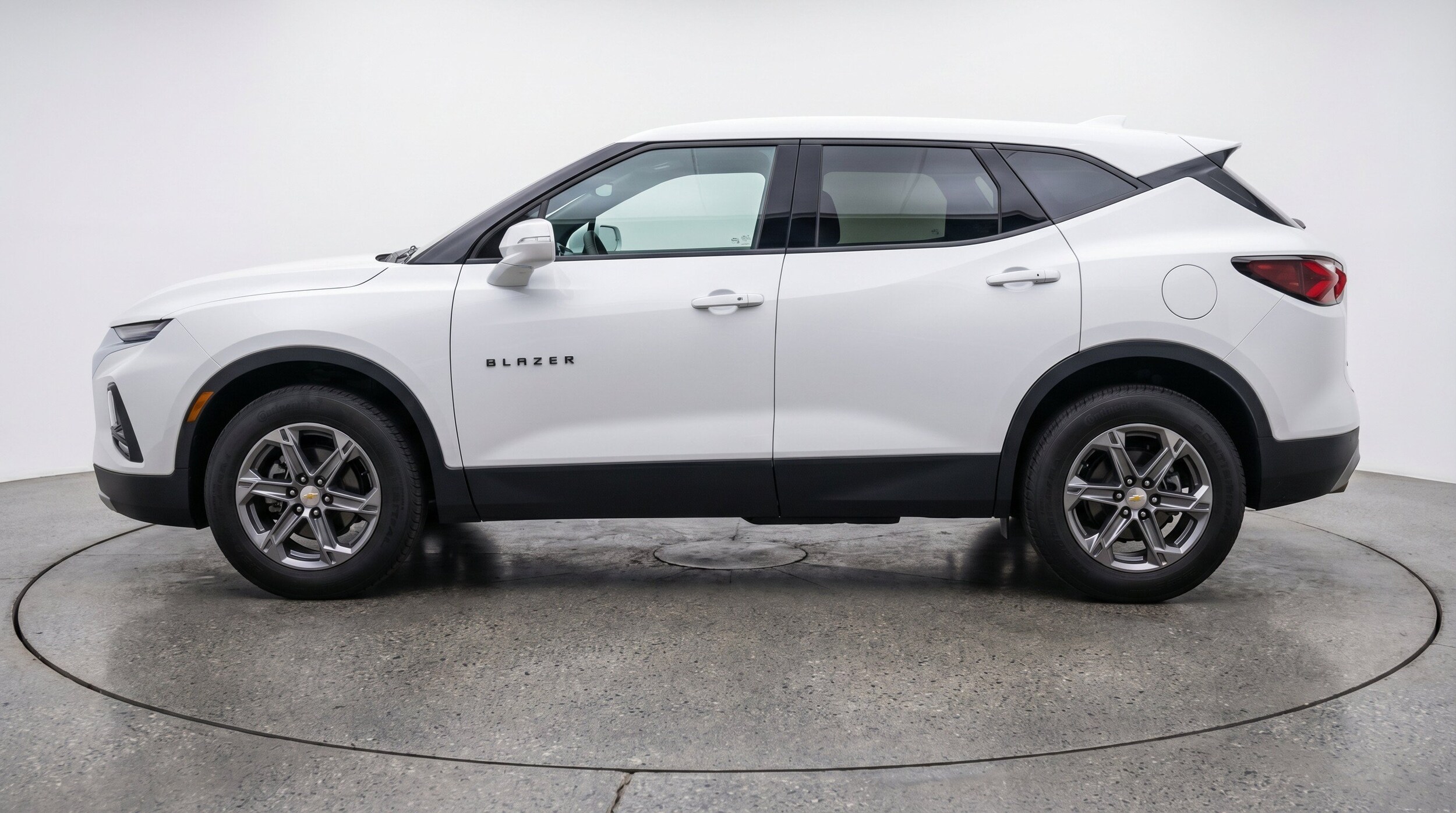 Thumbnail: 2026 Chevrolet Blazer - 5