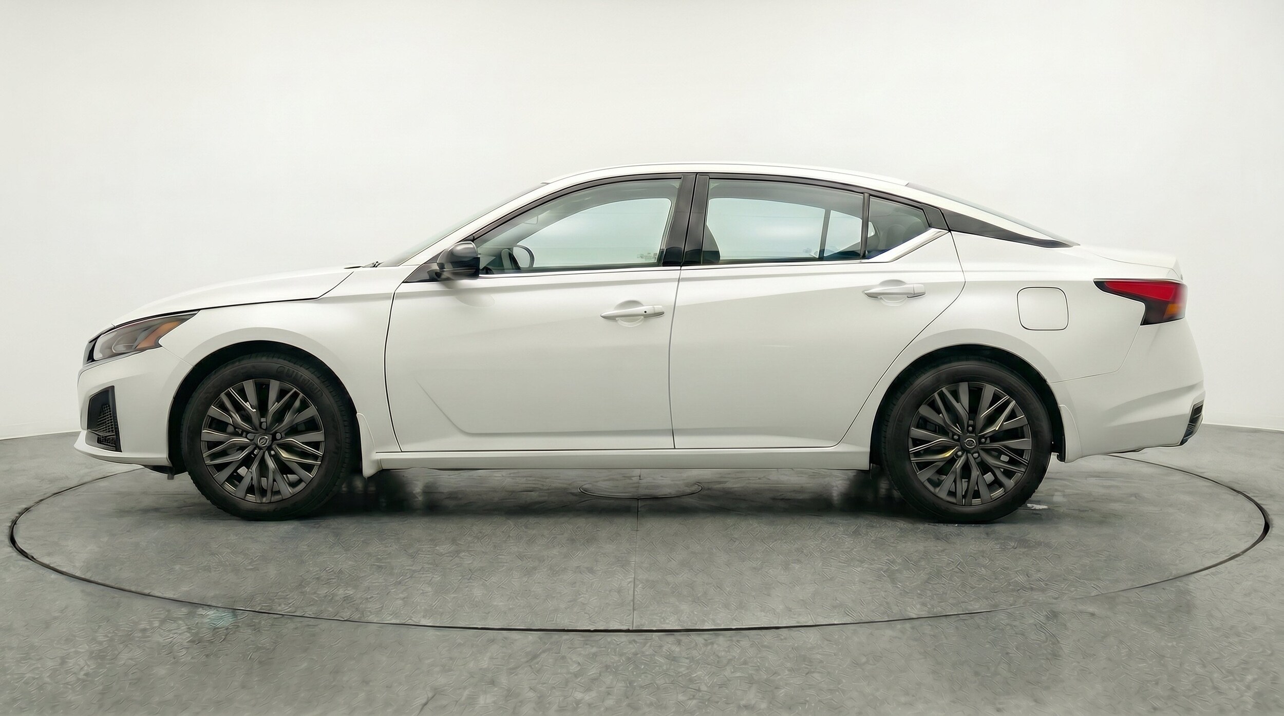 Thumbnail: 2026 Nissan Altima - 5