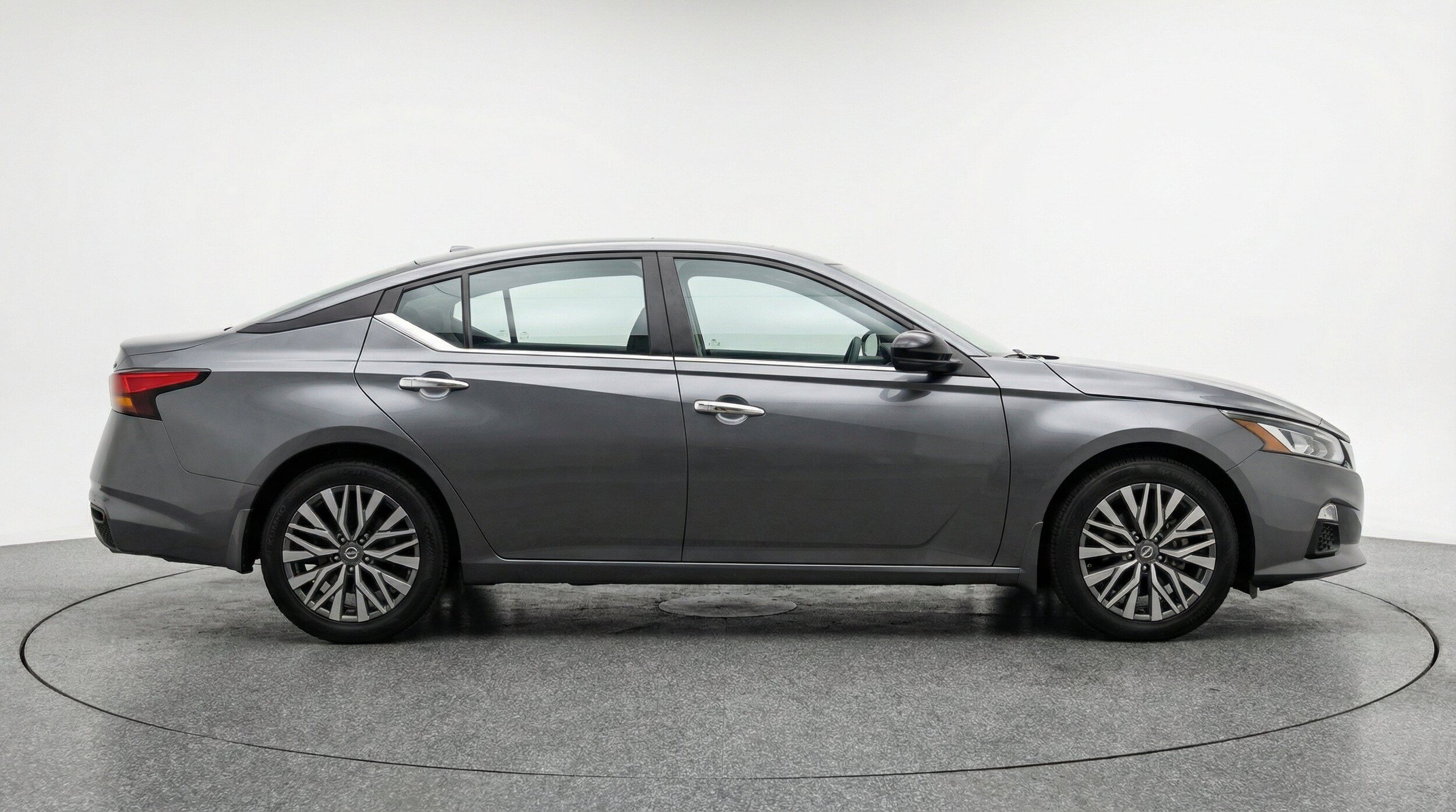 Thumbnail: 2025 Nissan Altima - 11