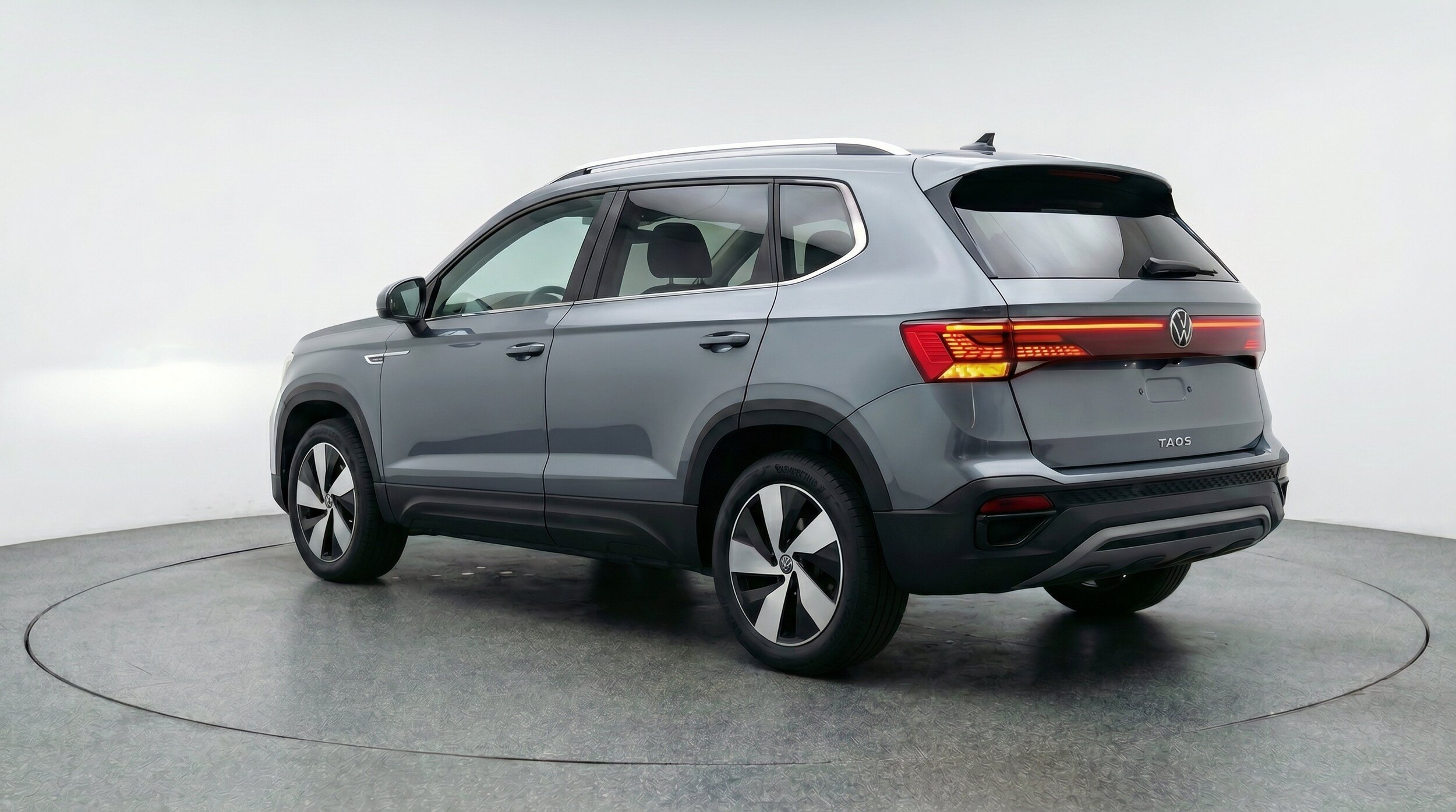 Thumbnail: 2026 Volkswagen Taos - 6