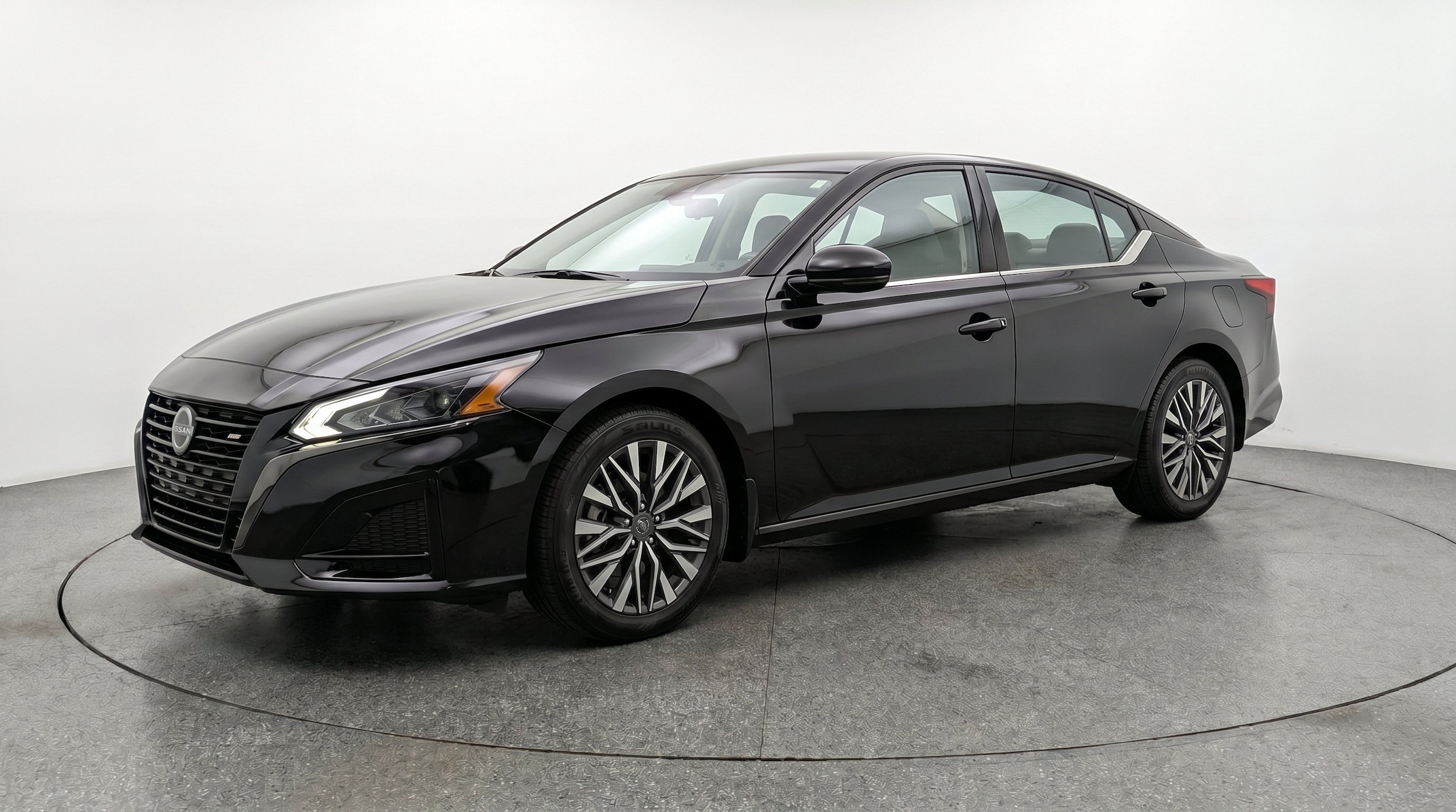 Thumbnail: 2026 Nissan Altima - 3