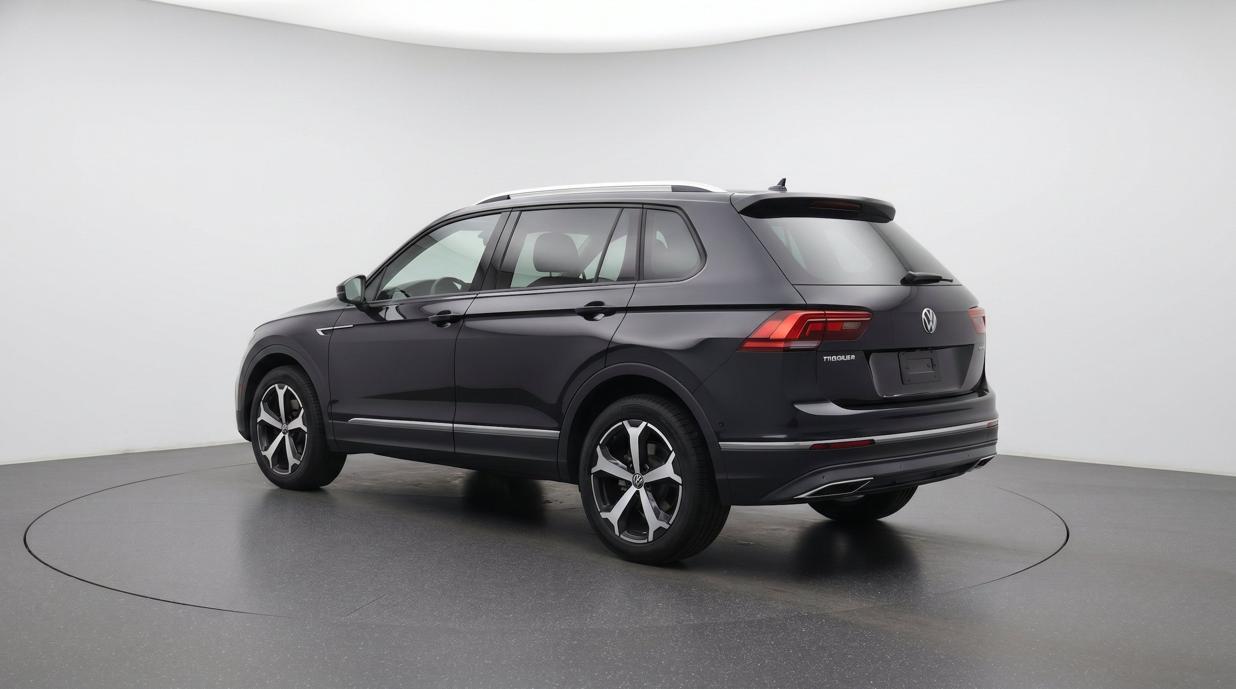 Thumbnail: 2026 Volkswagen Tiguan - 6