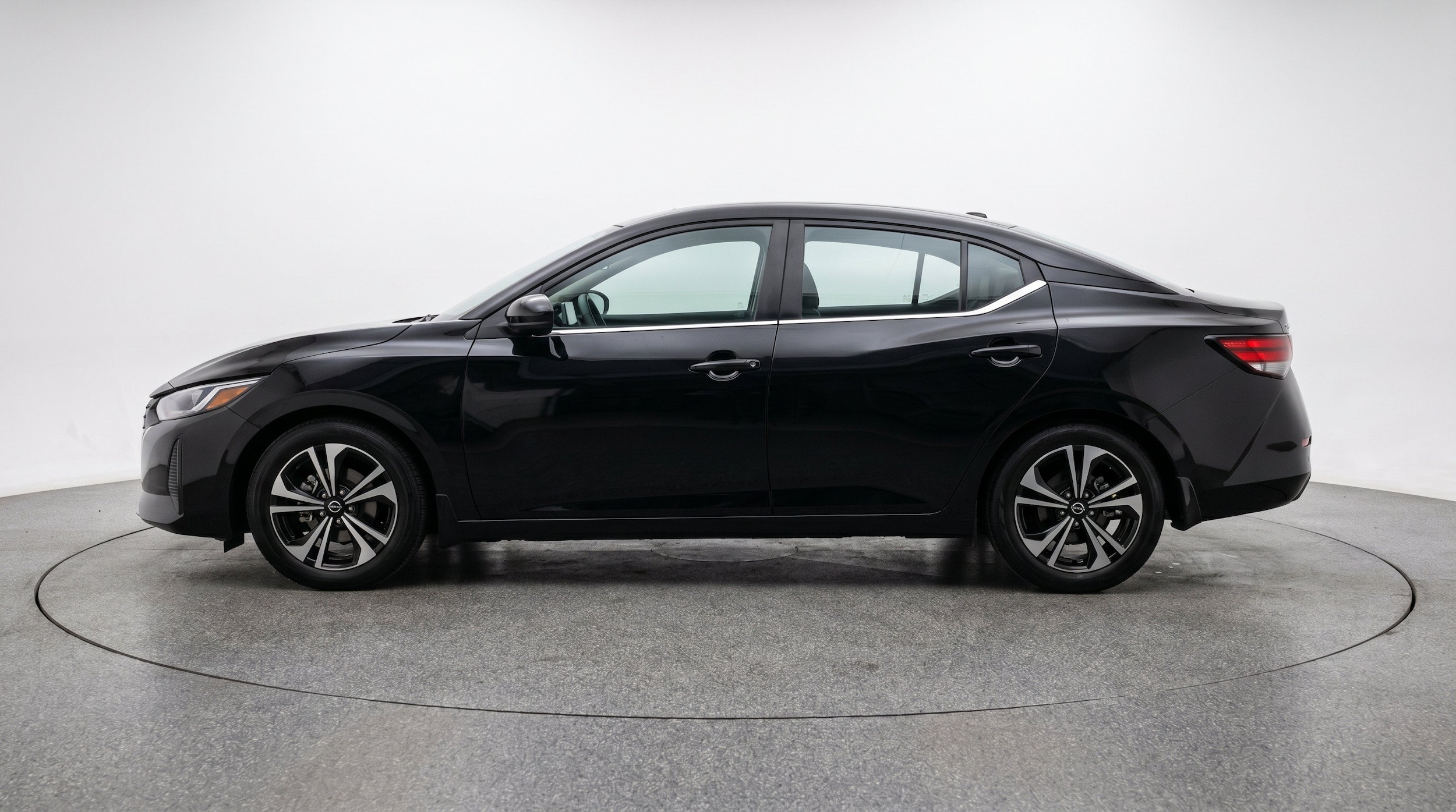 Thumbnail: 2025 Nissan Sentra - 5