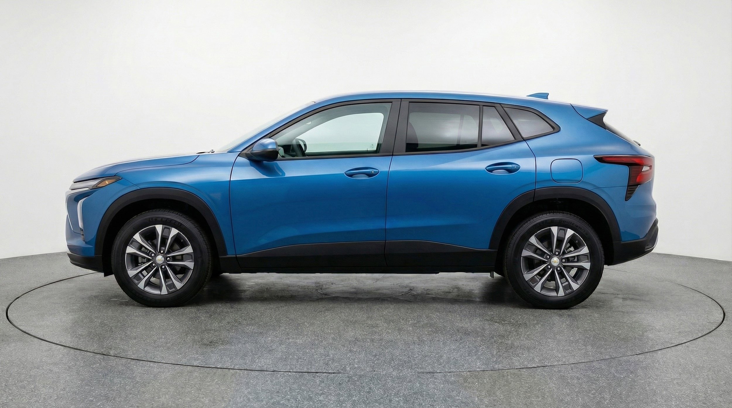 Thumbnail: 2025 Chevrolet Equinox - 4