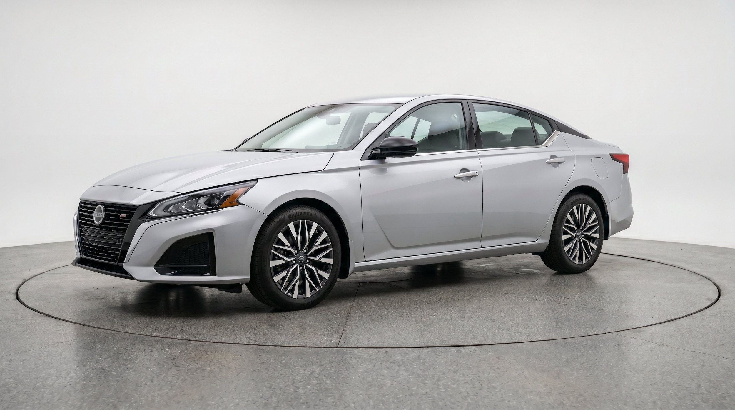 Thumbnail: 2025 Nissan Altima - 3