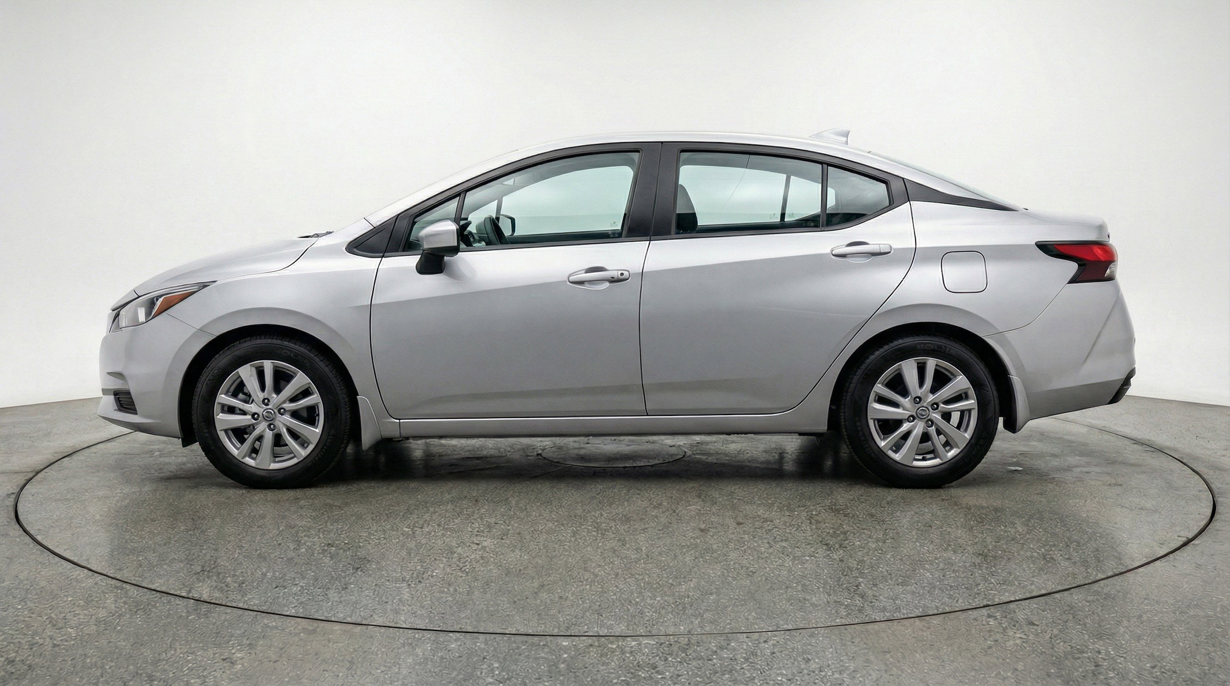 Thumbnail: 2025 Nissan Versa - 5