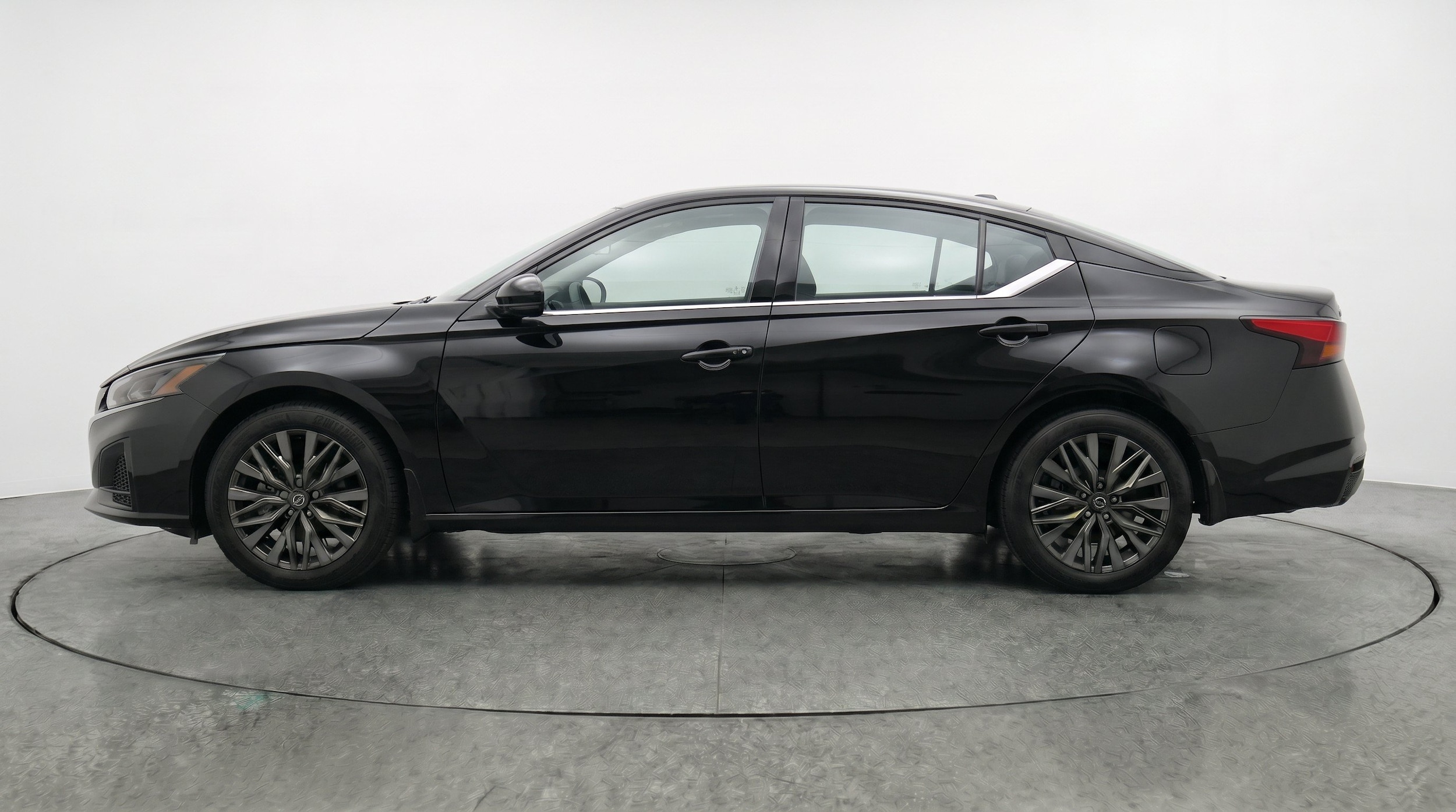 Thumbnail: 2026 Nissan Altima - 5