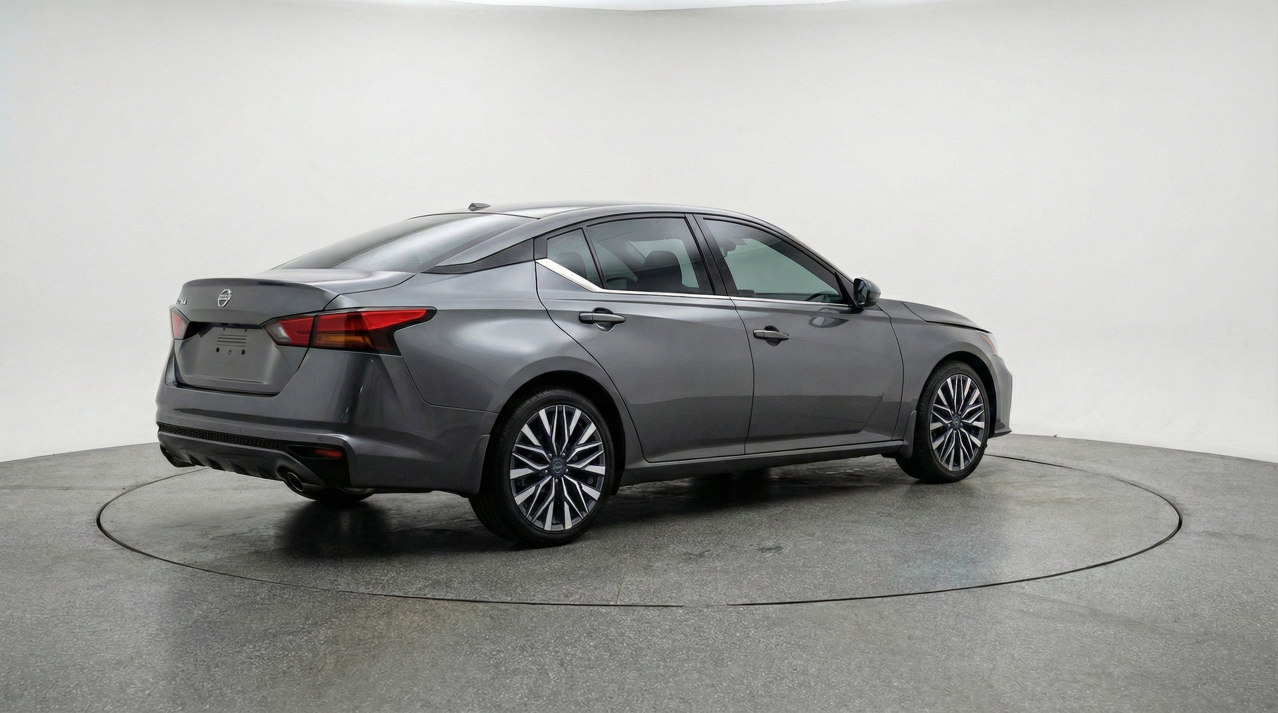 Thumbnail: 2025 Nissan Altima - 9