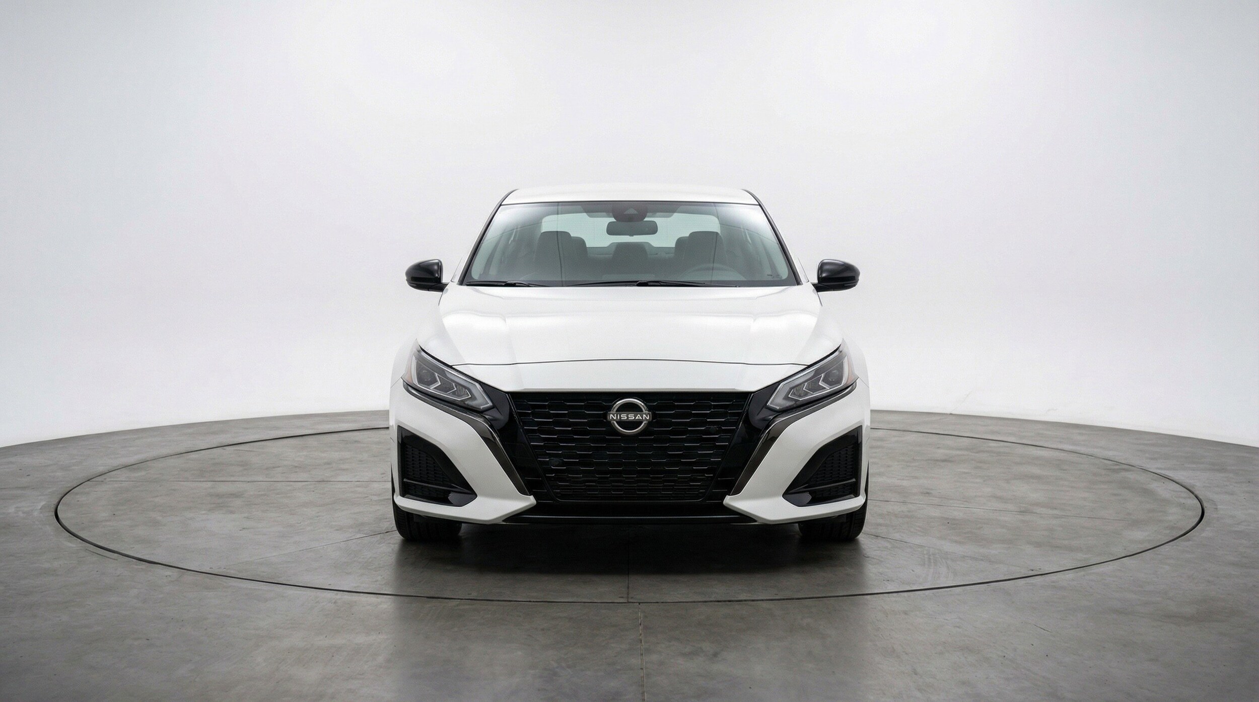 Thumbnail: 2025 Nissan Altima - 2