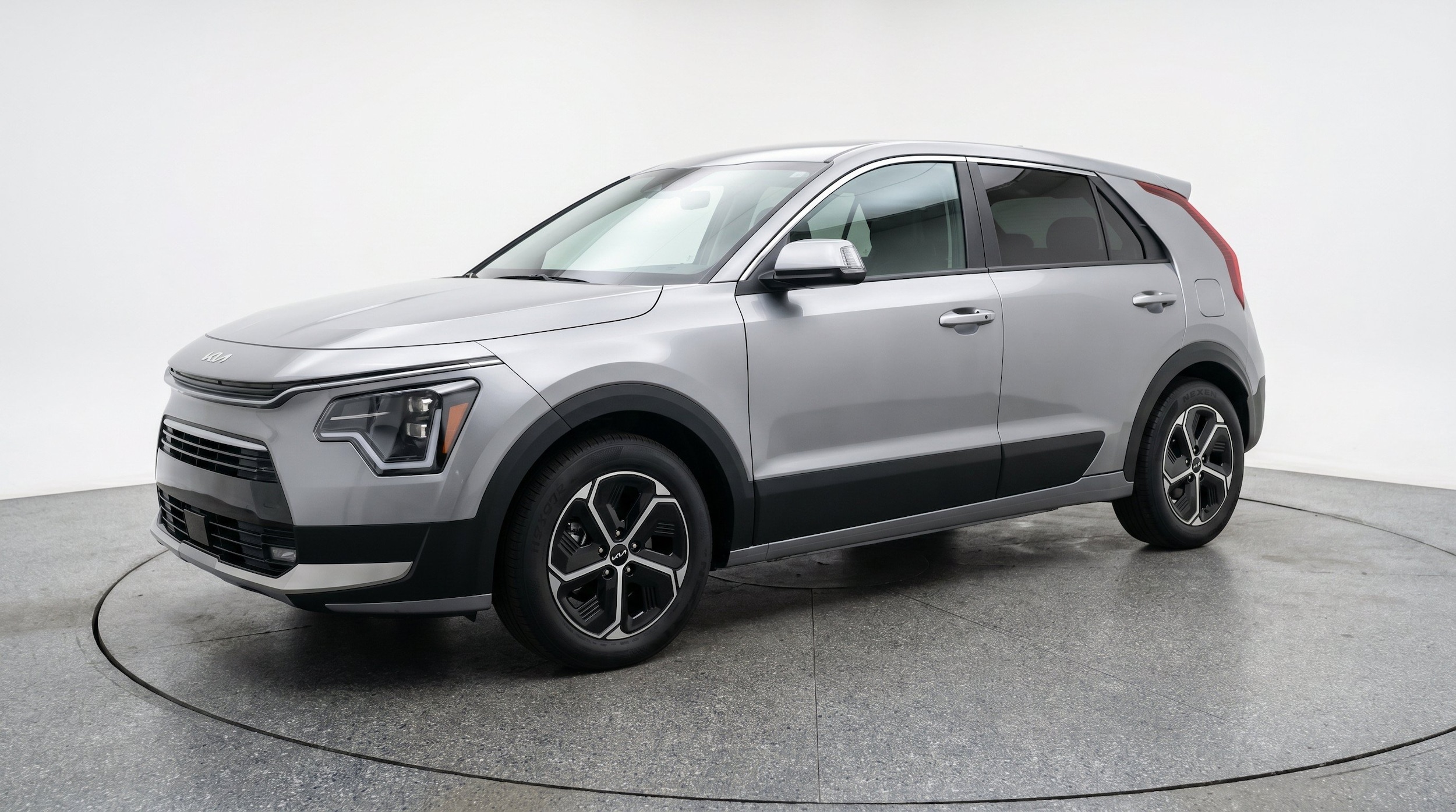 Thumbnail: 2026 Kia Niro - 3