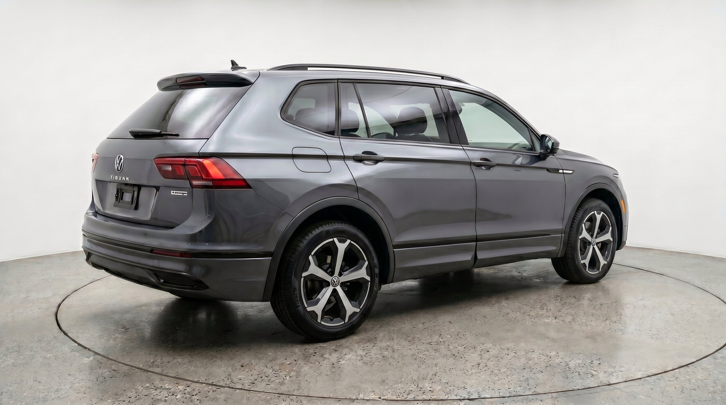 Thumbnail: 2026 Volkswagen Tiguan - 9