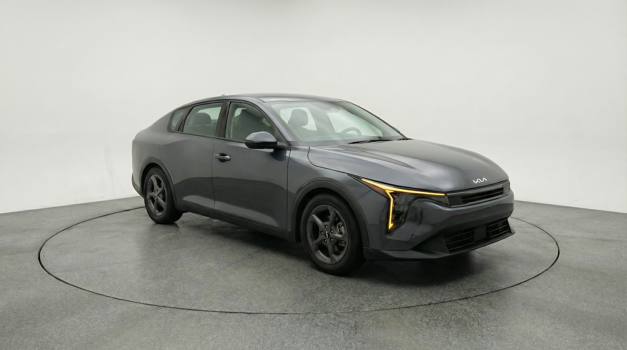 Thumbnail: 2025 Kia K4 - 1