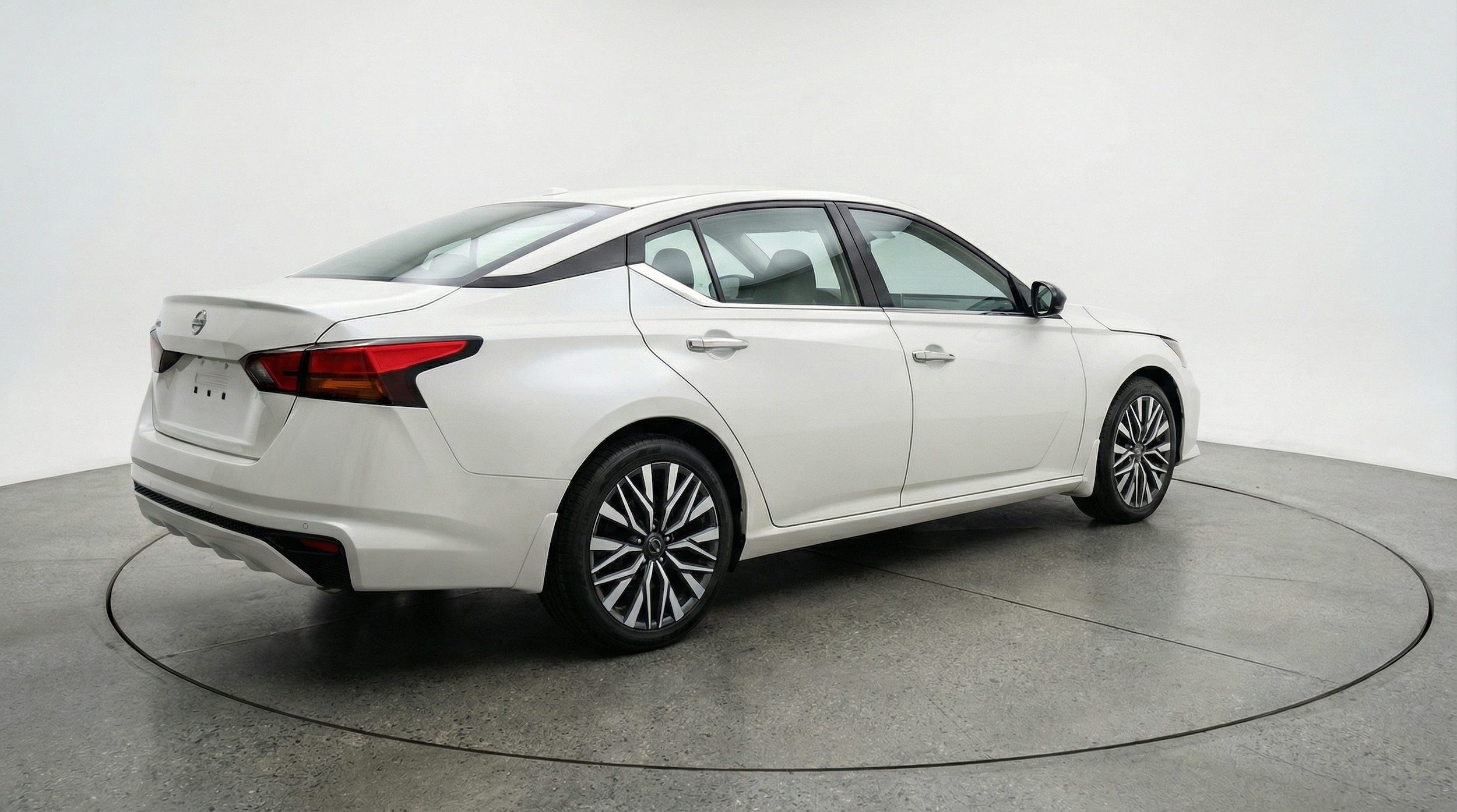 Thumbnail: 2025 Nissan Altima - 7