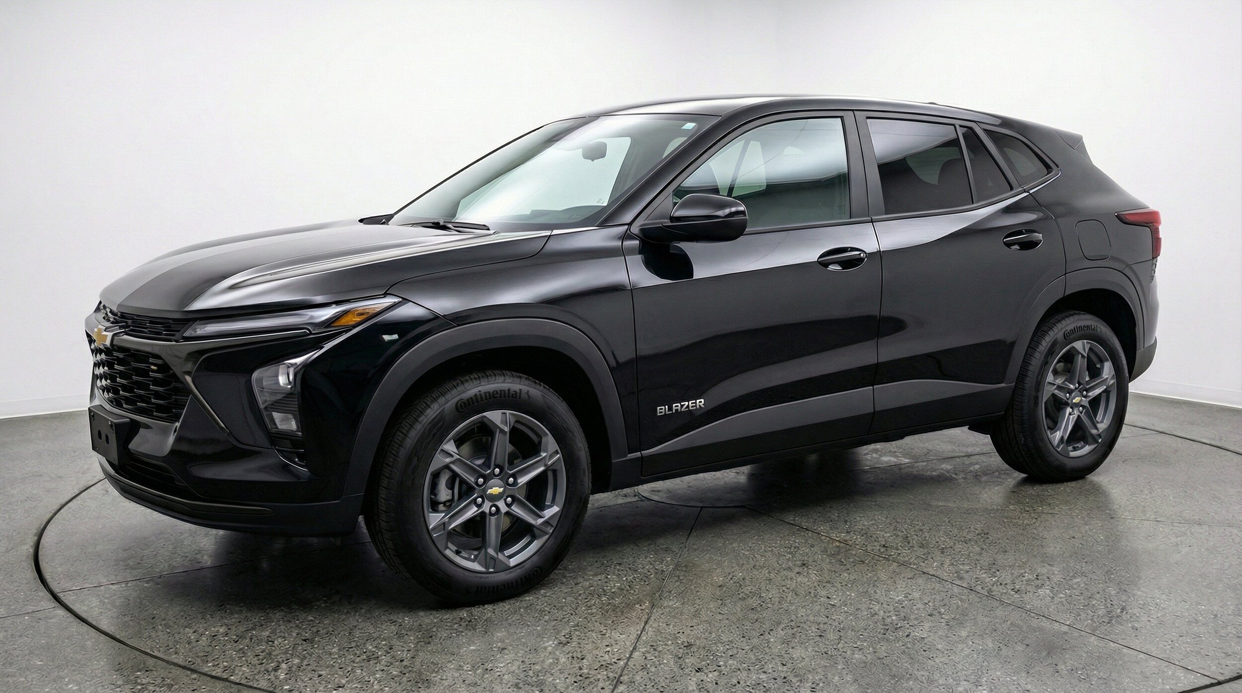Thumbnail: 2025 Chevrolet Blazer - 3