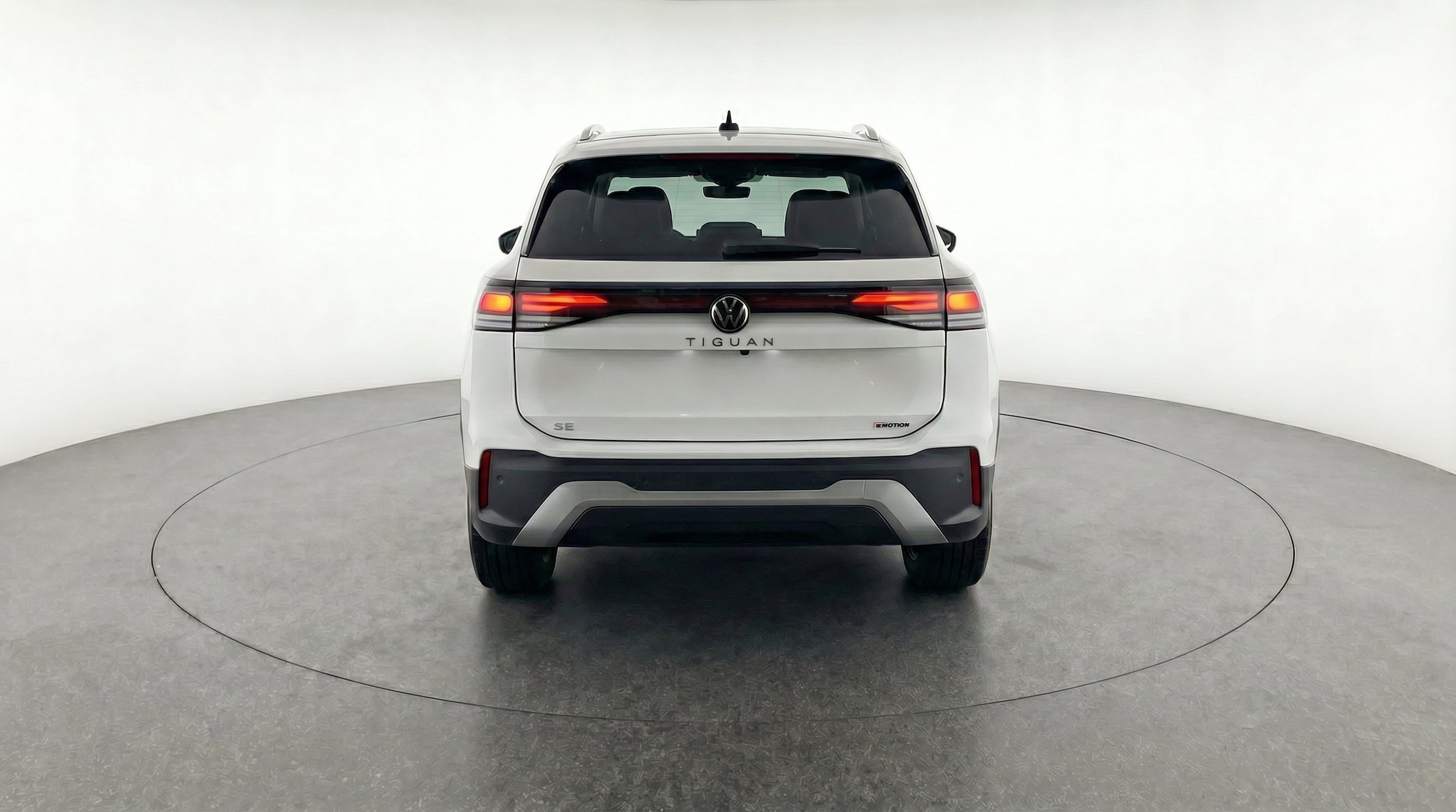 Thumbnail: 2026 Volkswagen Tiguan - 7