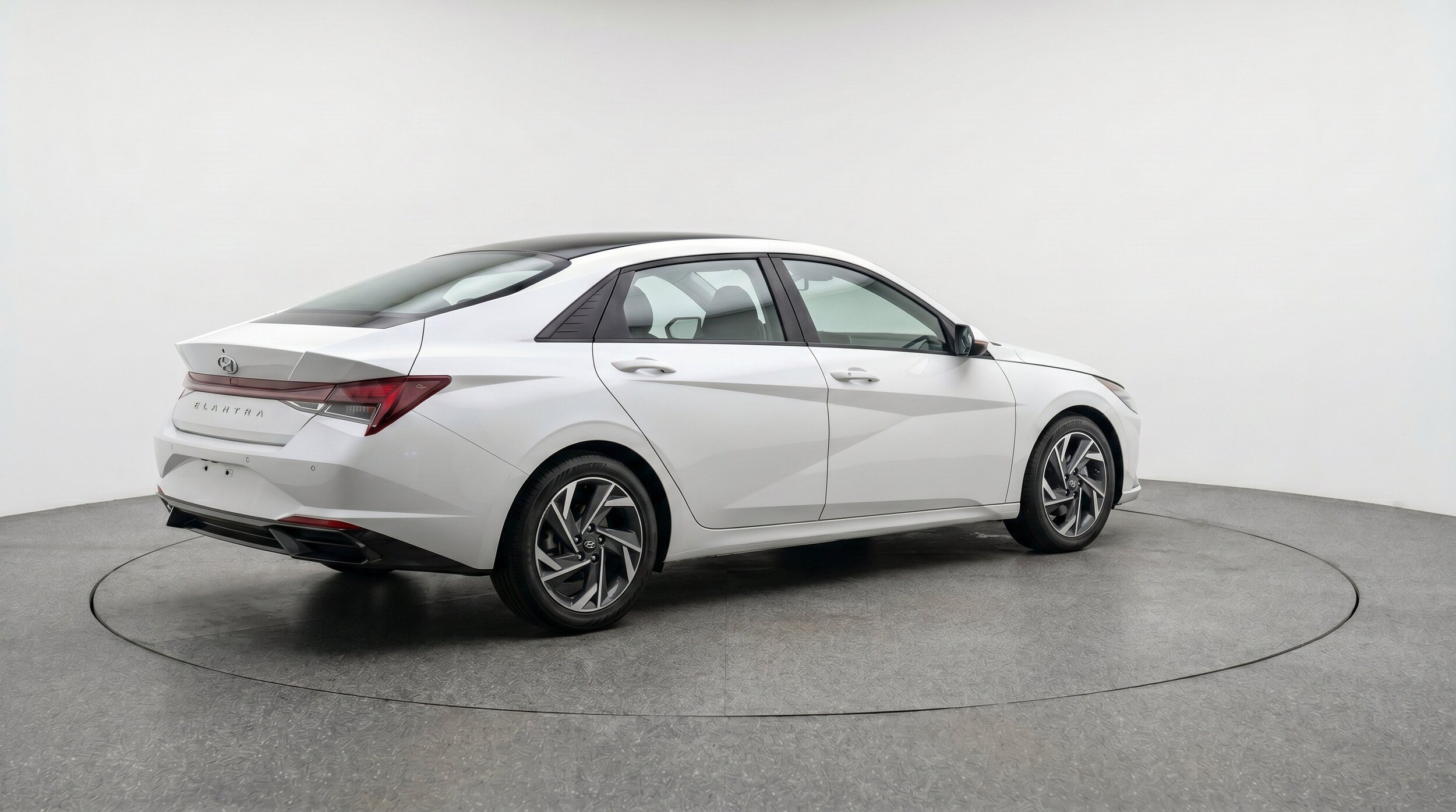 Thumbnail: 2025 Hyundai Elantra - 9