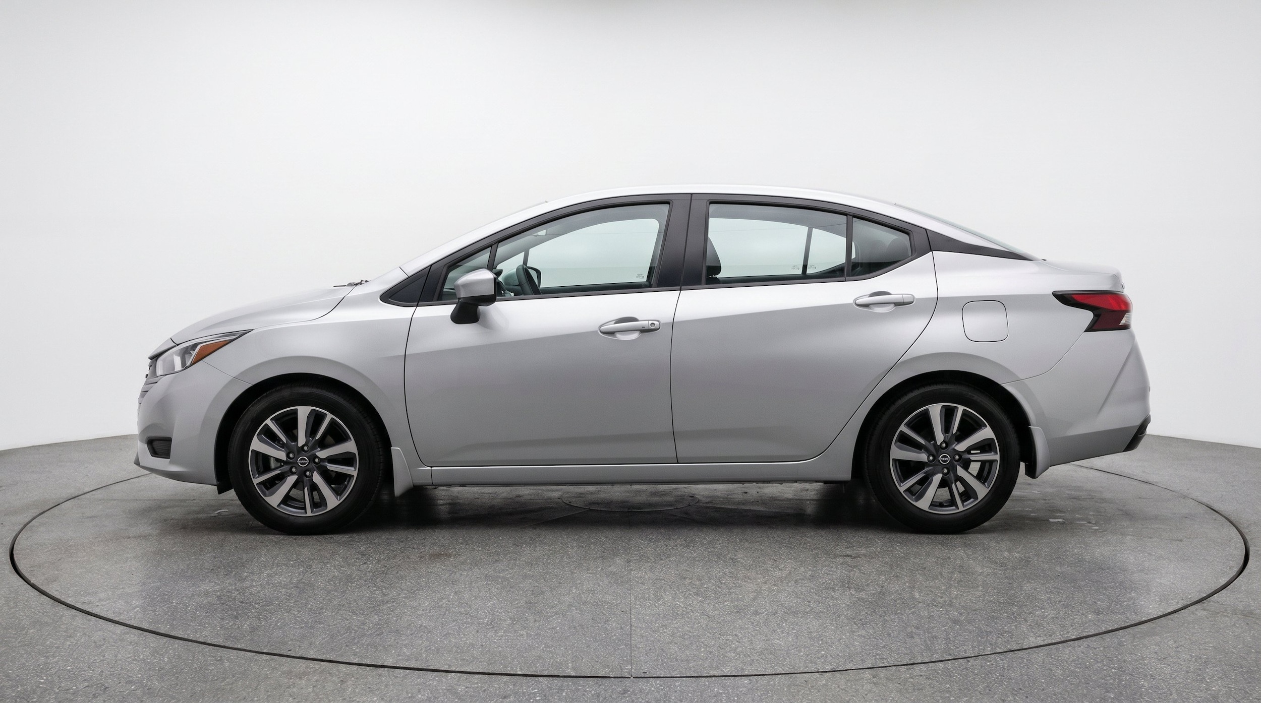 Thumbnail: 2025 Nissan Versa - 5