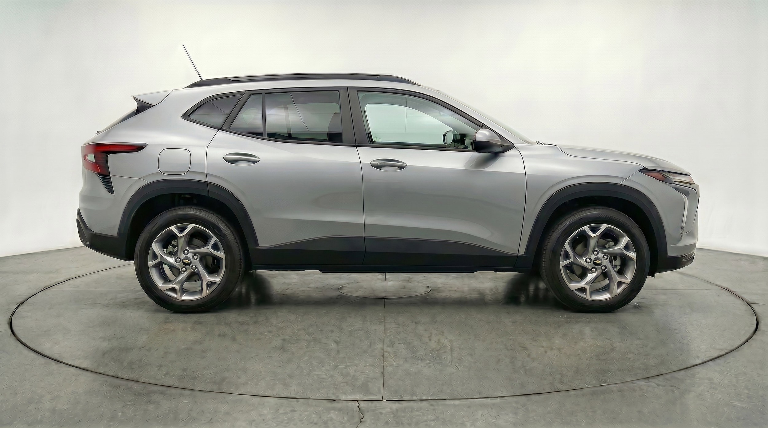 Thumbnail: 2025 Chevrolet Trax - 11