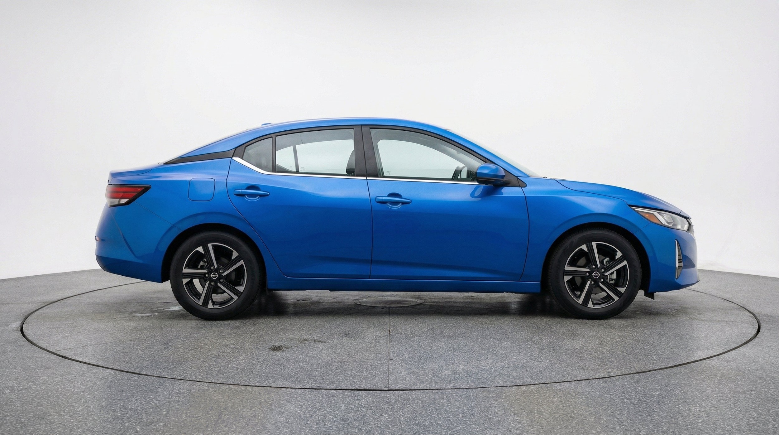 Thumbnail: 2025 Nissan Sentra - 11