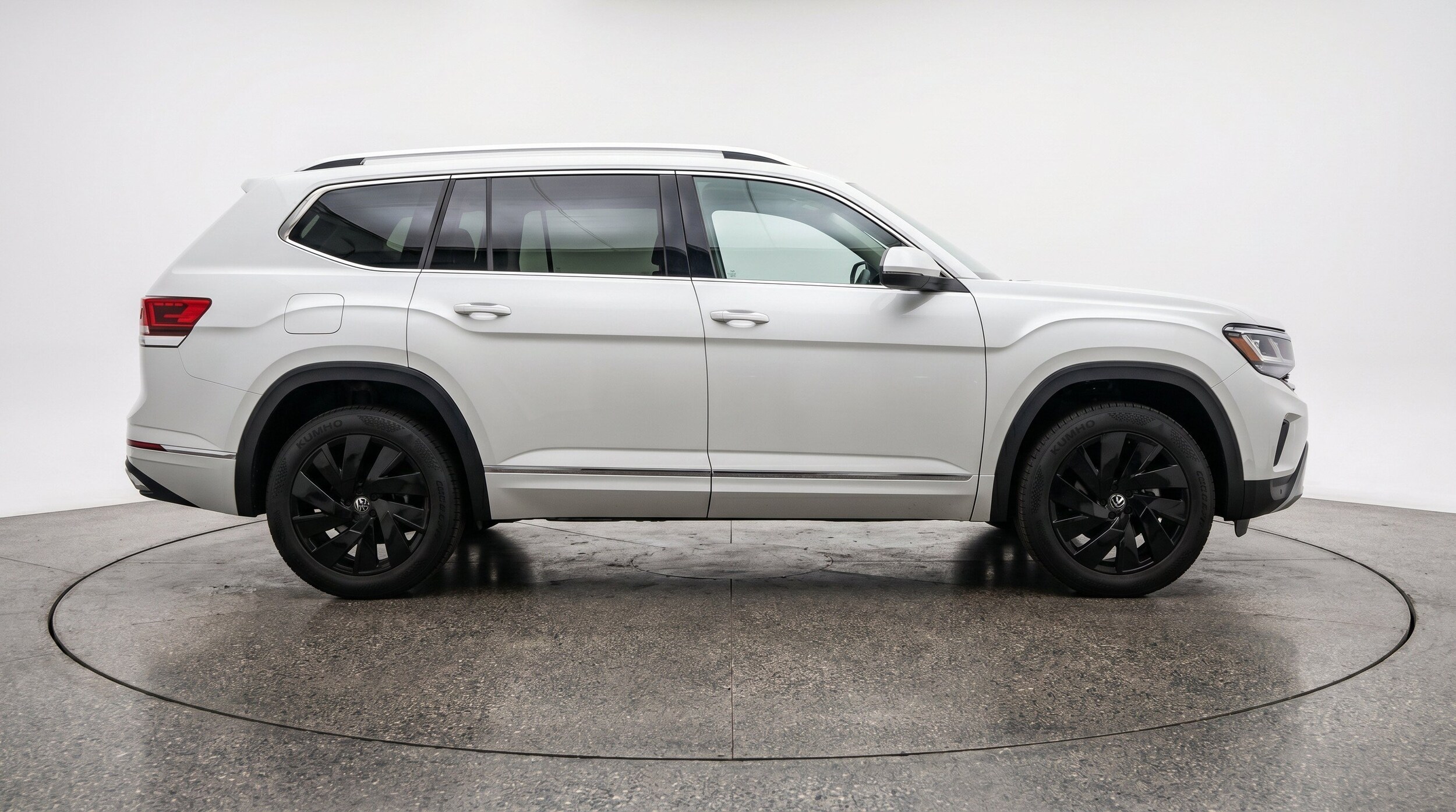 Thumbnail: 2026 Volkswagen Atlas - 11