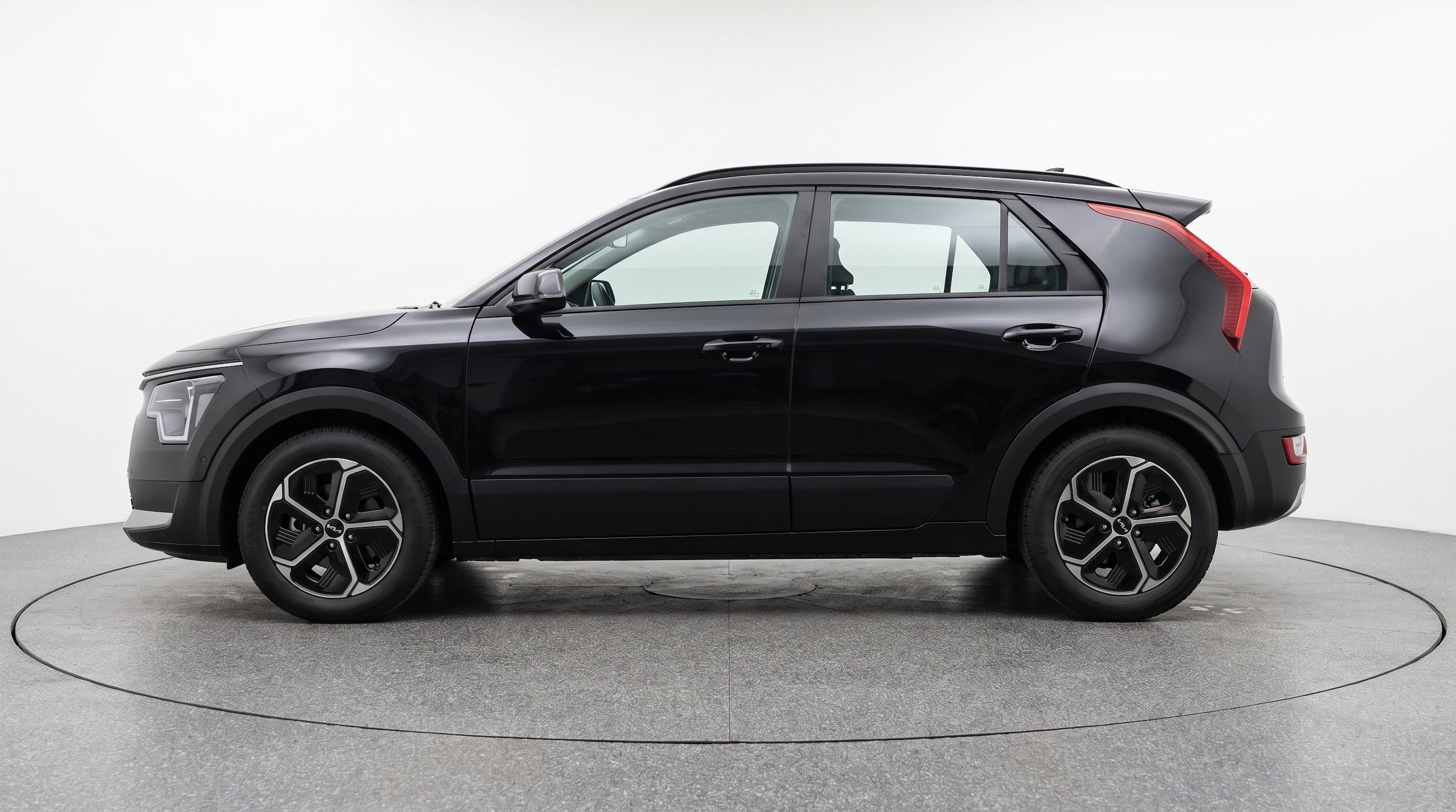 Thumbnail: 2026 Kia Niro - 5