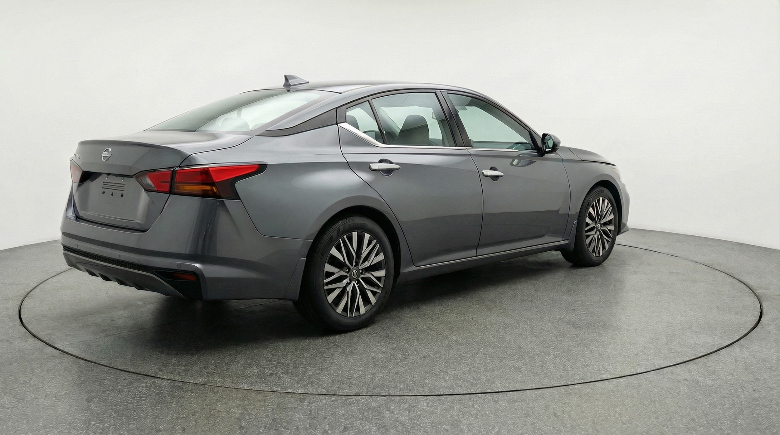 Thumbnail: 2025 Nissan Altima - 7