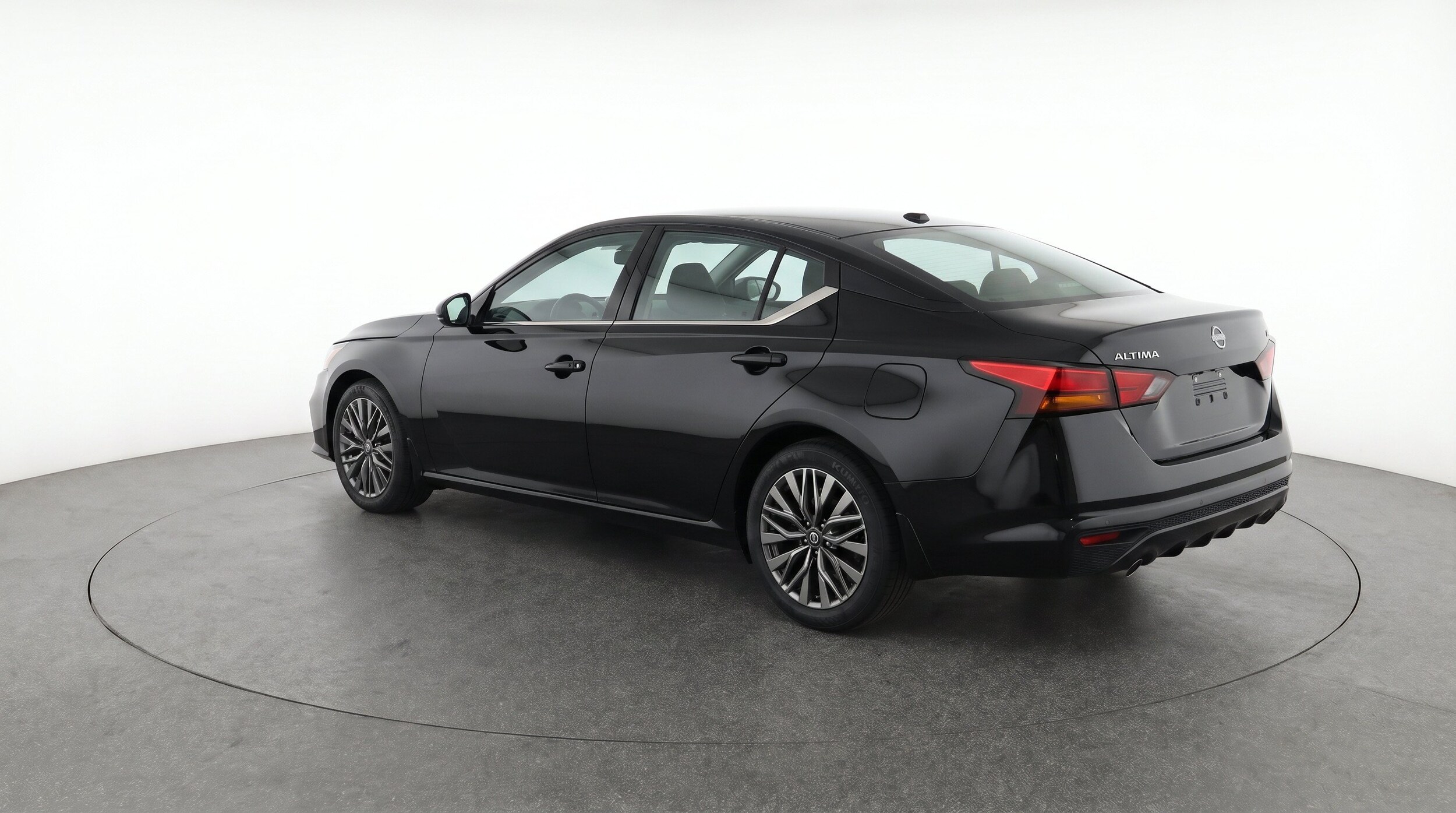Thumbnail: 2026 Nissan Altima - 6