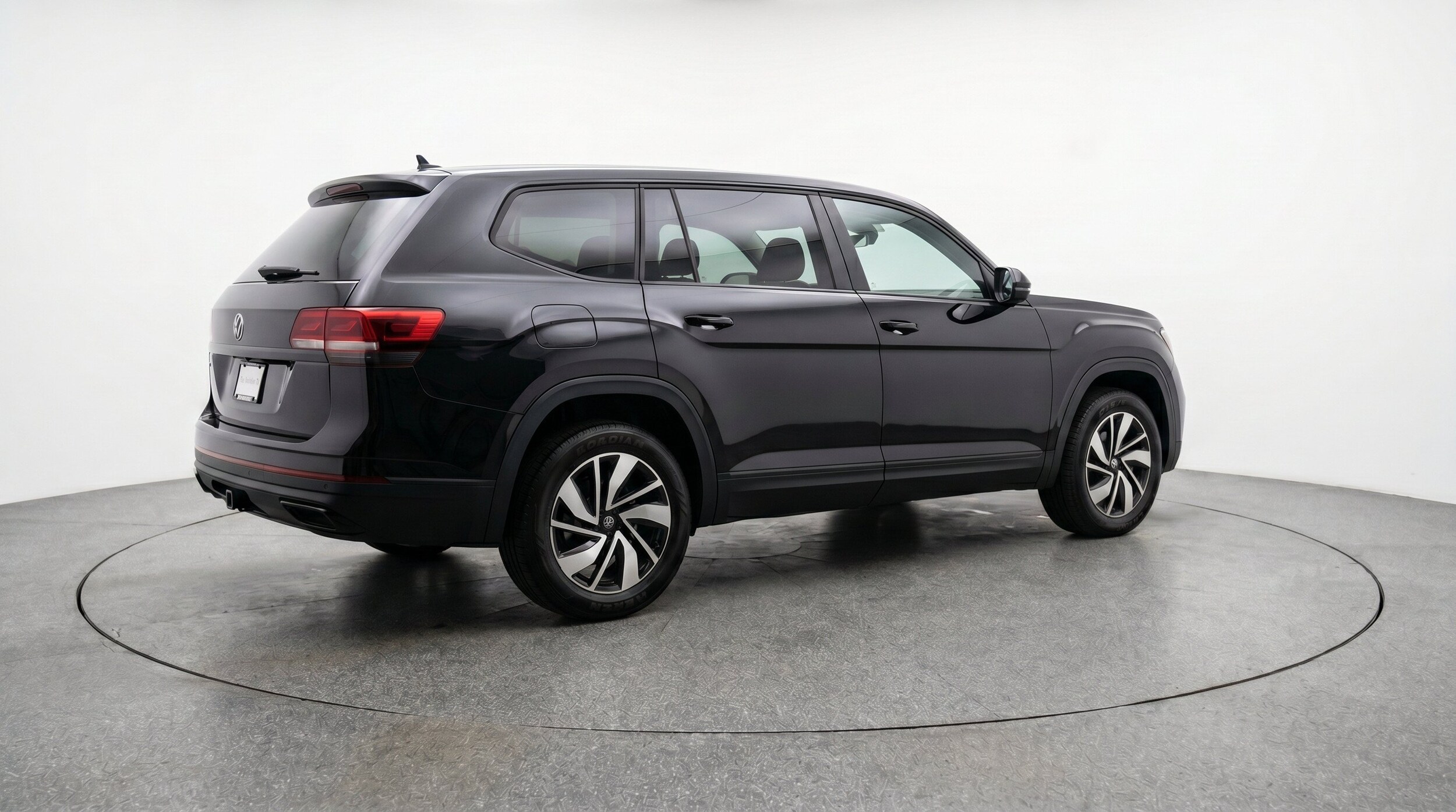Thumbnail: 2026 Volkswagen Atlas - 9