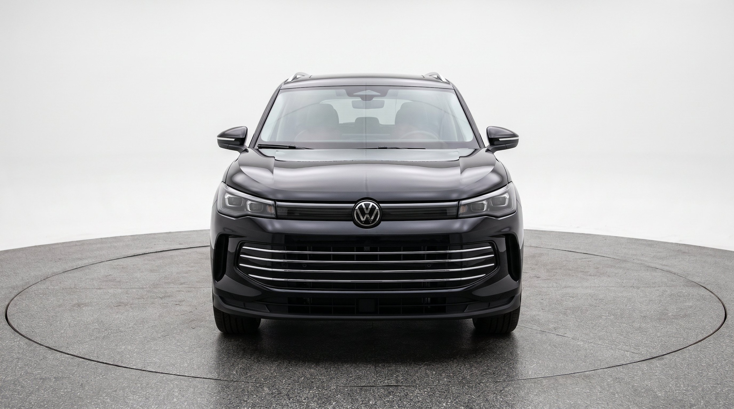 Thumbnail: 2026 Volkswagen Tiguan - 2