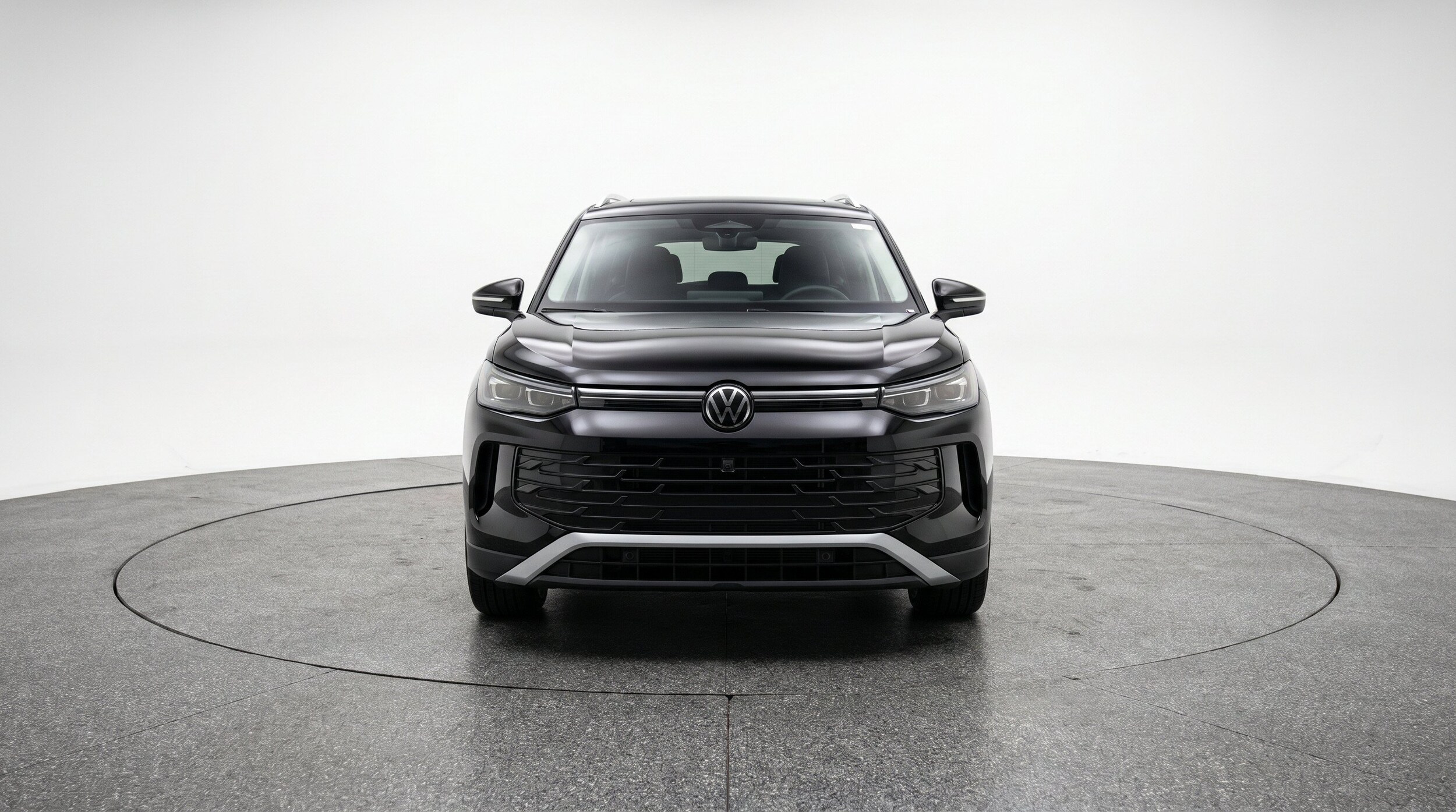 Thumbnail: 2026 Volkswagen Tiguan - 2