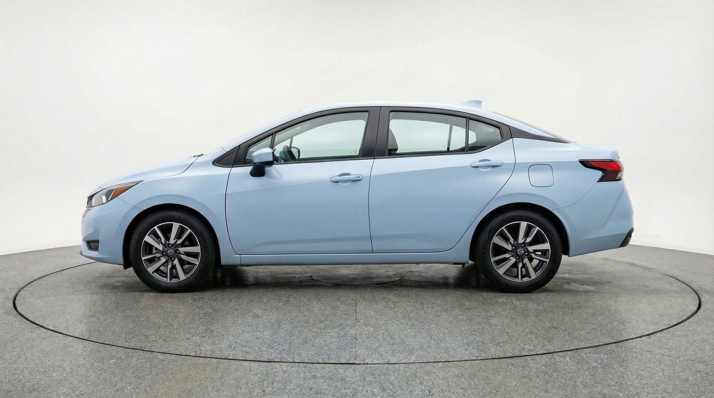 Thumbnail: 2025 Nissan Versa - 5