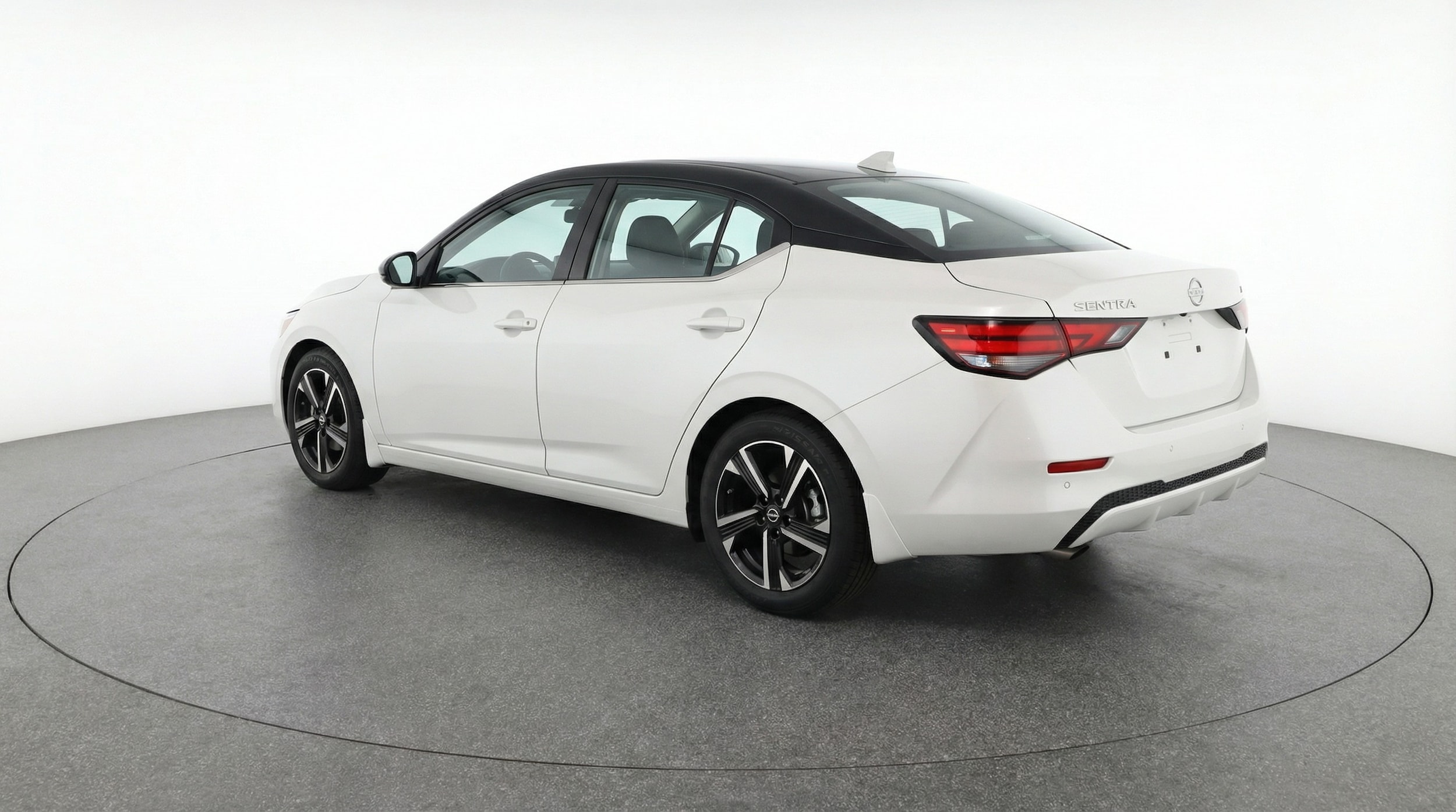 Thumbnail: 2025 Nissan Sentra - 5