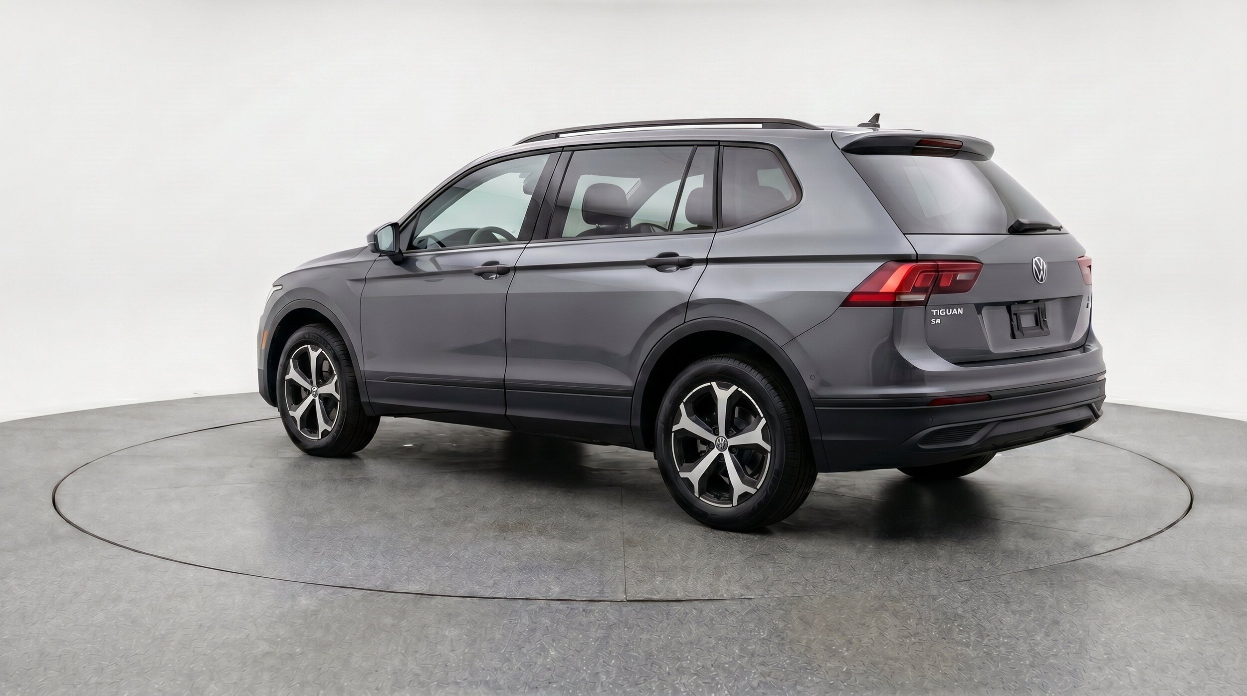Thumbnail: 2026 Volkswagen Tiguan - 6